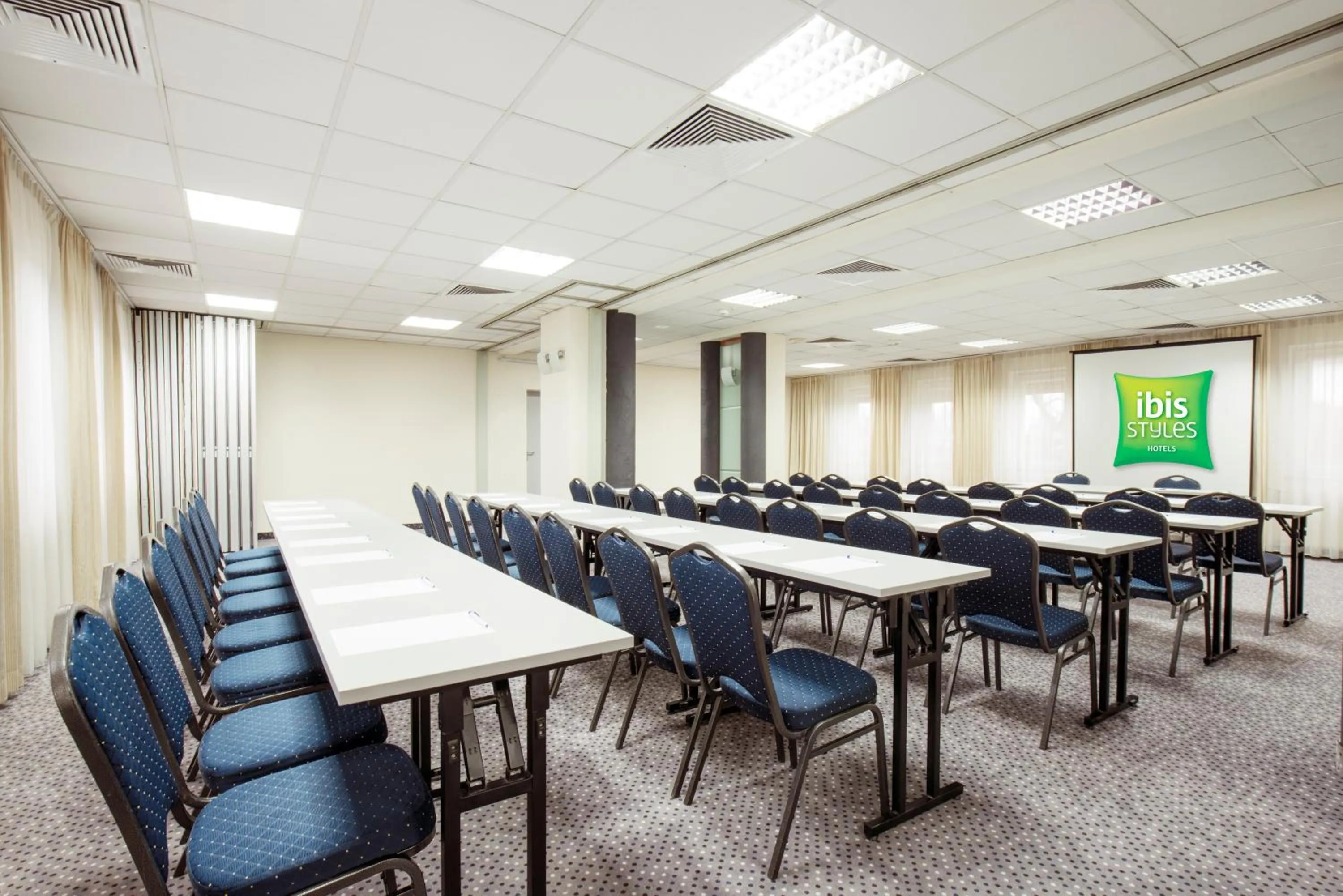 Meeting/conference room in ibis Styles Warszawa West