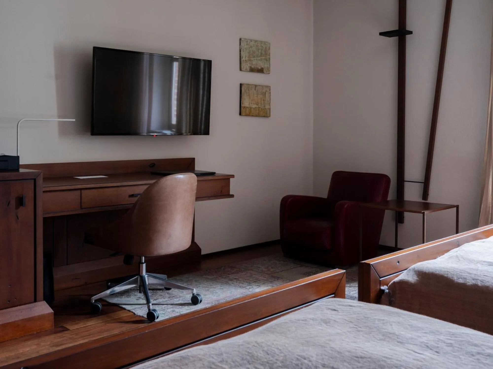 TV and multimedia, Bed in Hotel Stary