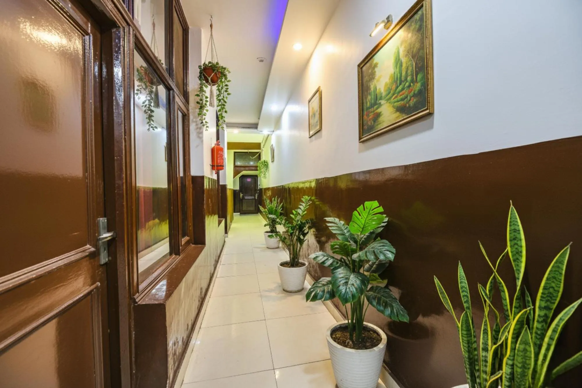 Lobby or reception in Via Diamond Sector 45