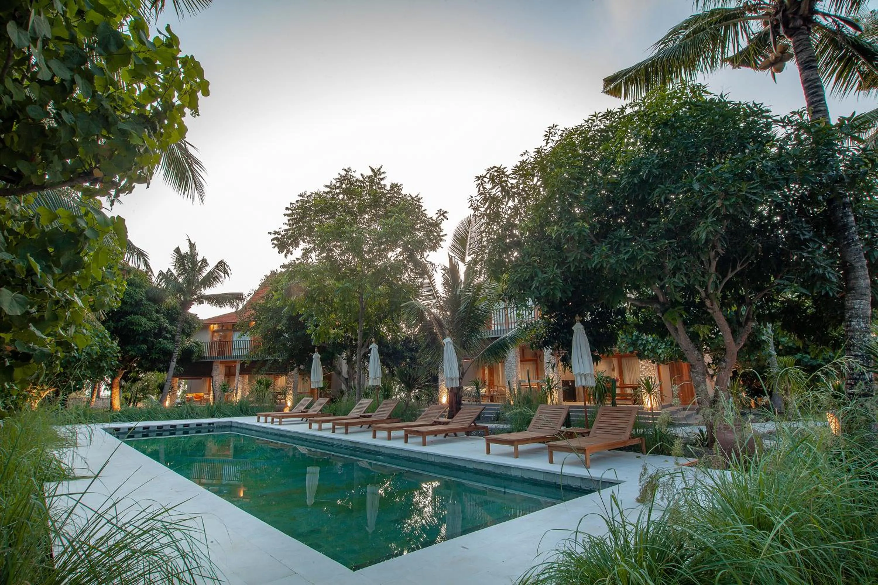 Garden in Diamond Beach Villas