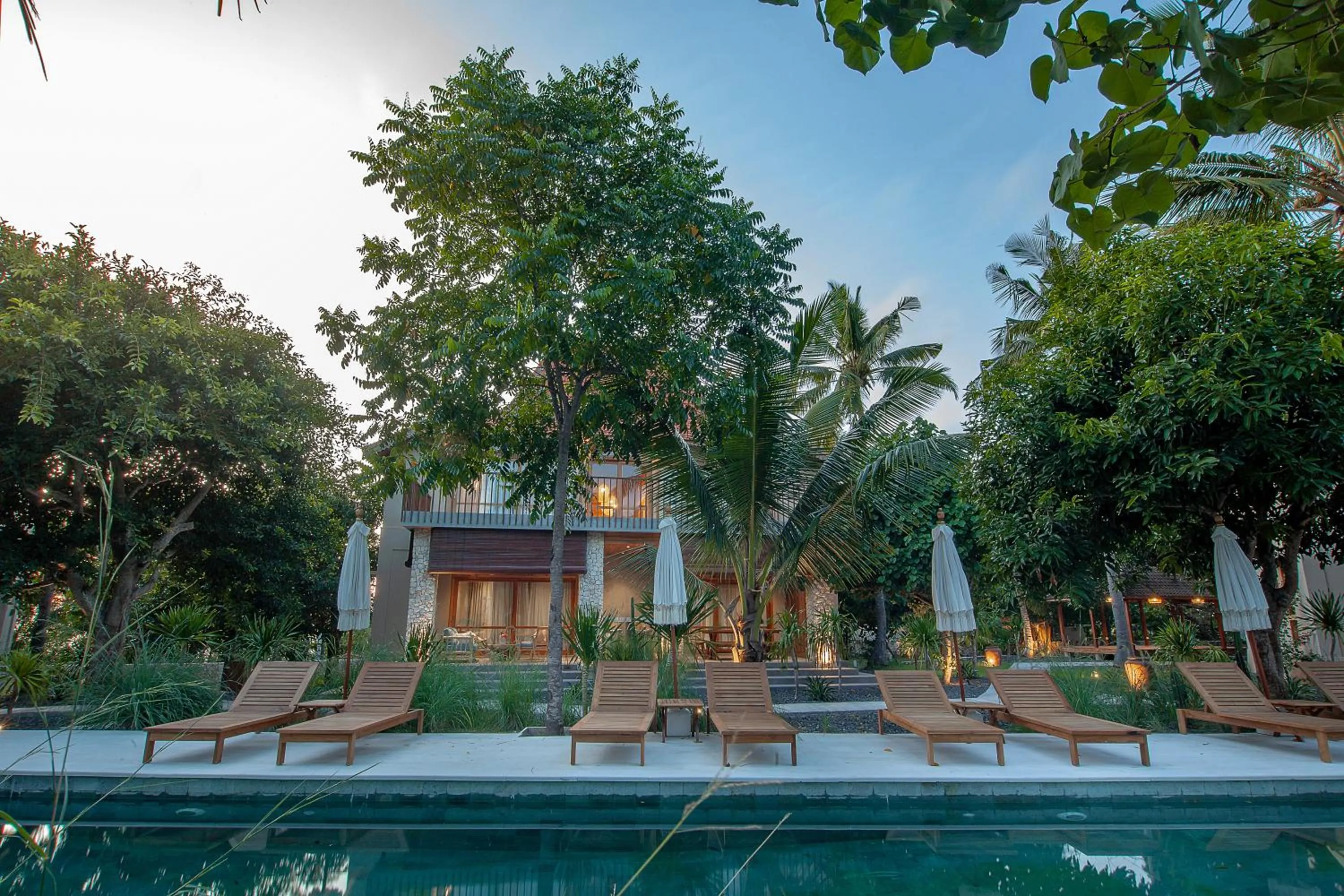 Property building in Diamond Beach Villas