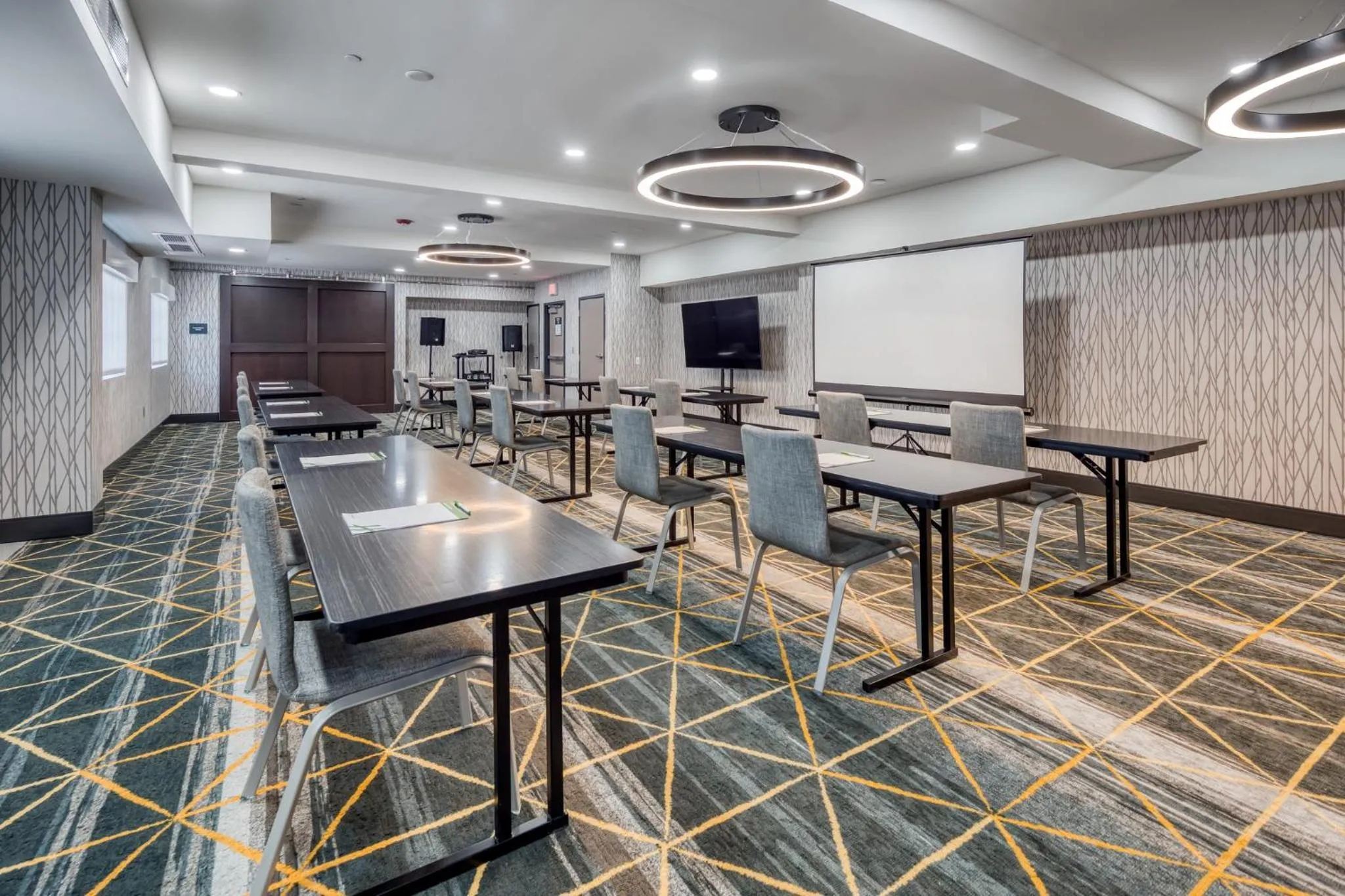 Meeting/conference room in Holiday Inn Kansas City - Downtown by IHG