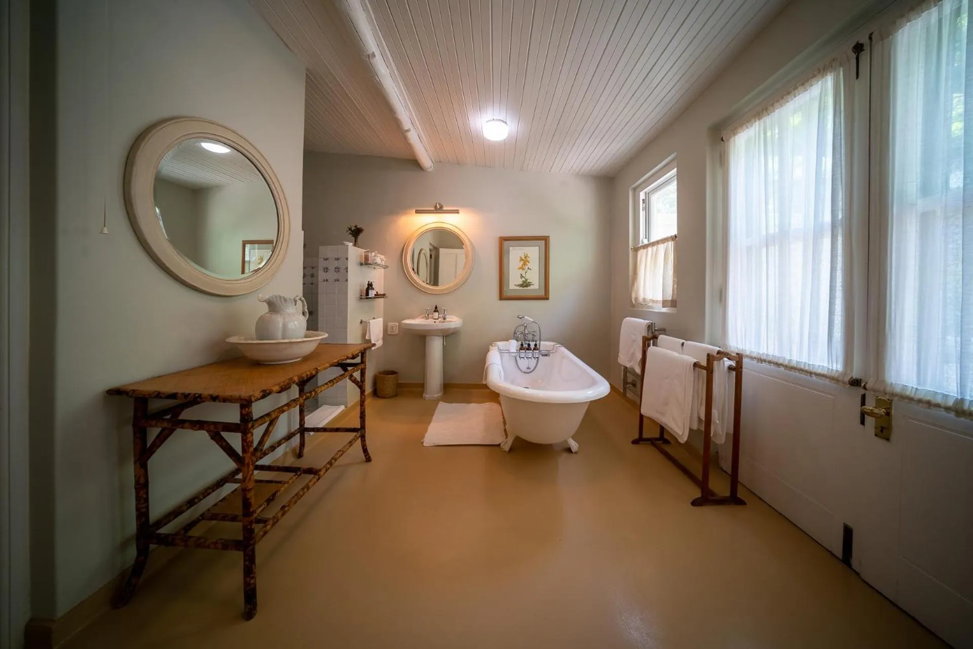 Toilet, Bed in Bartholomeus Klip Farmhouse at Elandsberg Nature Reserve