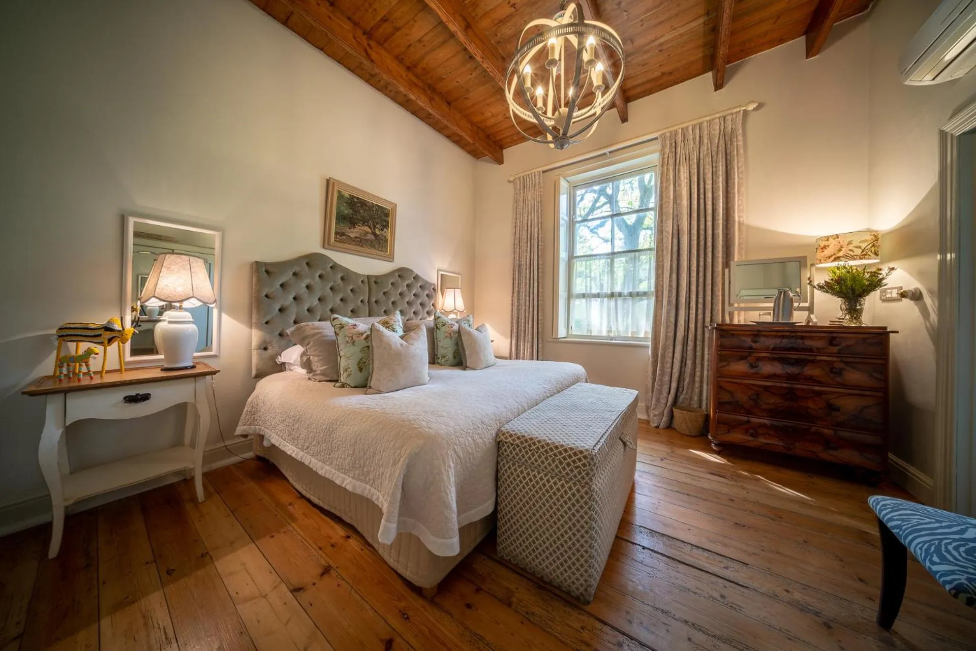 Bed in Bartholomeus Klip Farmhouse