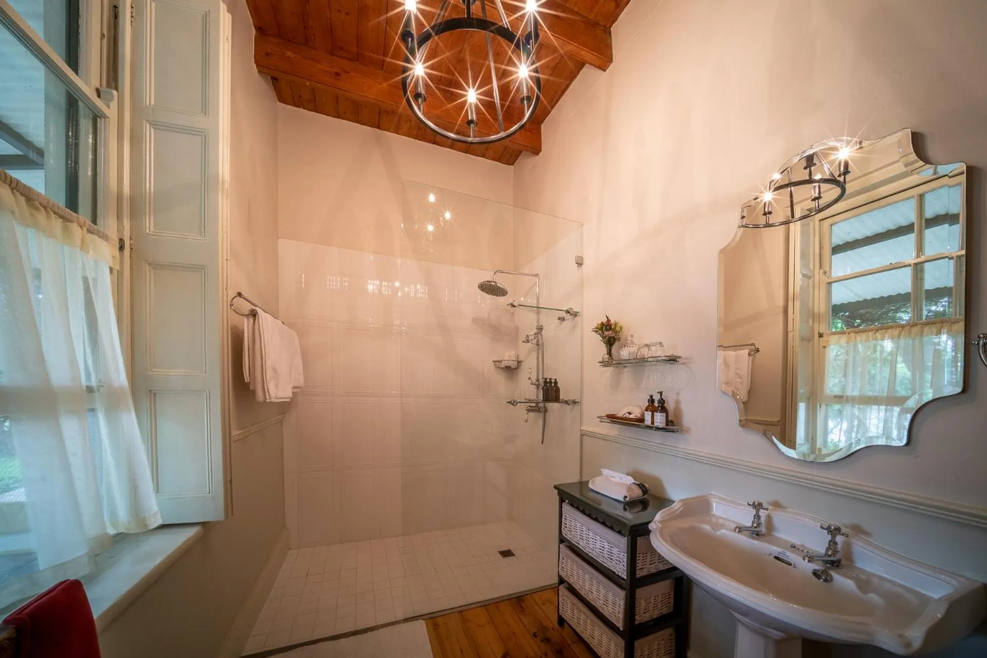 Bathroom in Bartholomeus Klip Farmhouse
