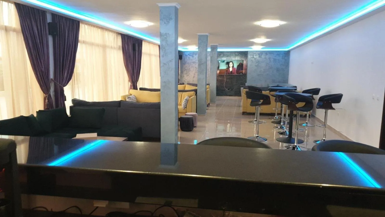 Lounge or bar in Famagusta Antoniya