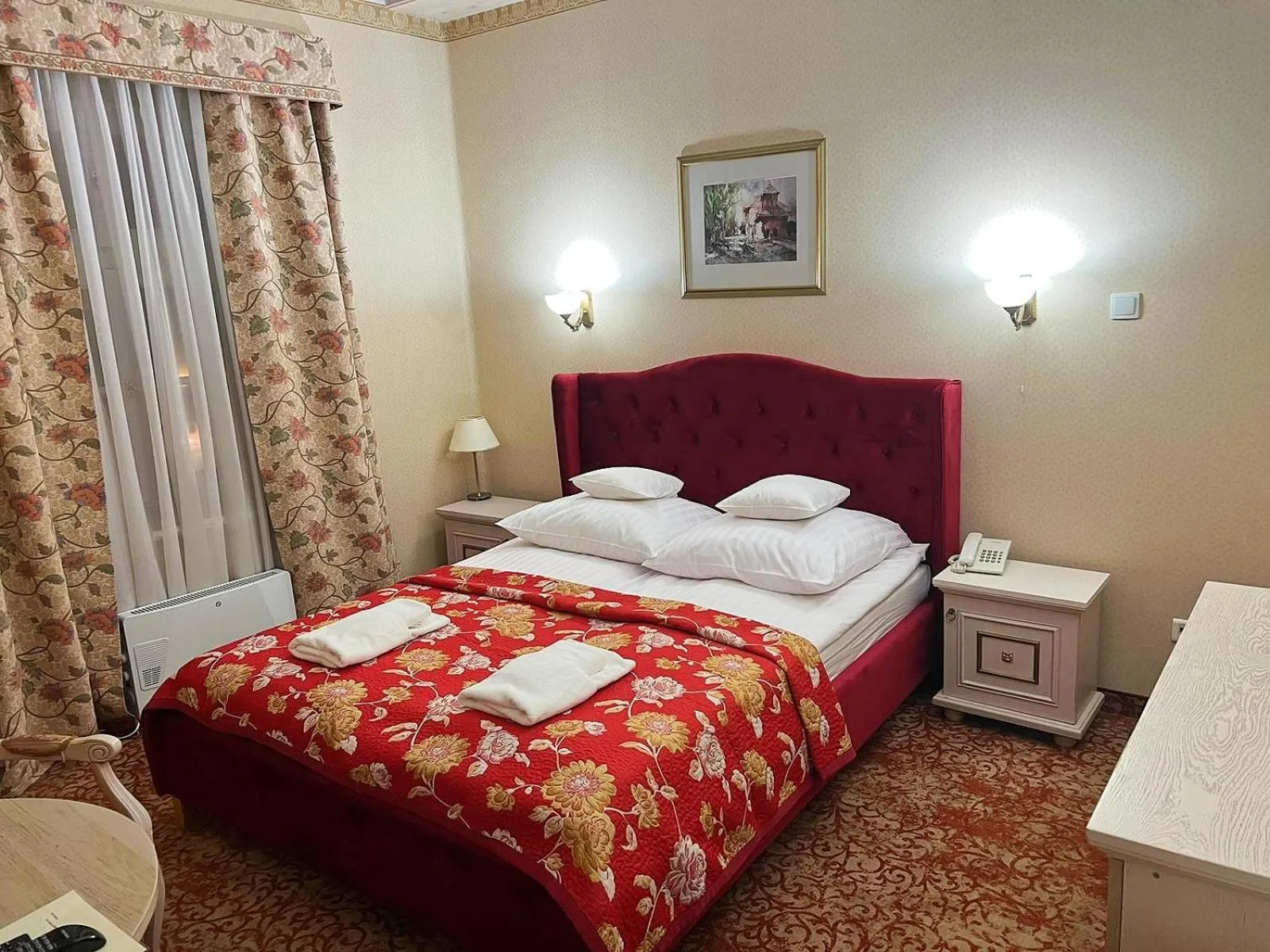 Photo of the whole room in Great Polonia Kraków Old Town