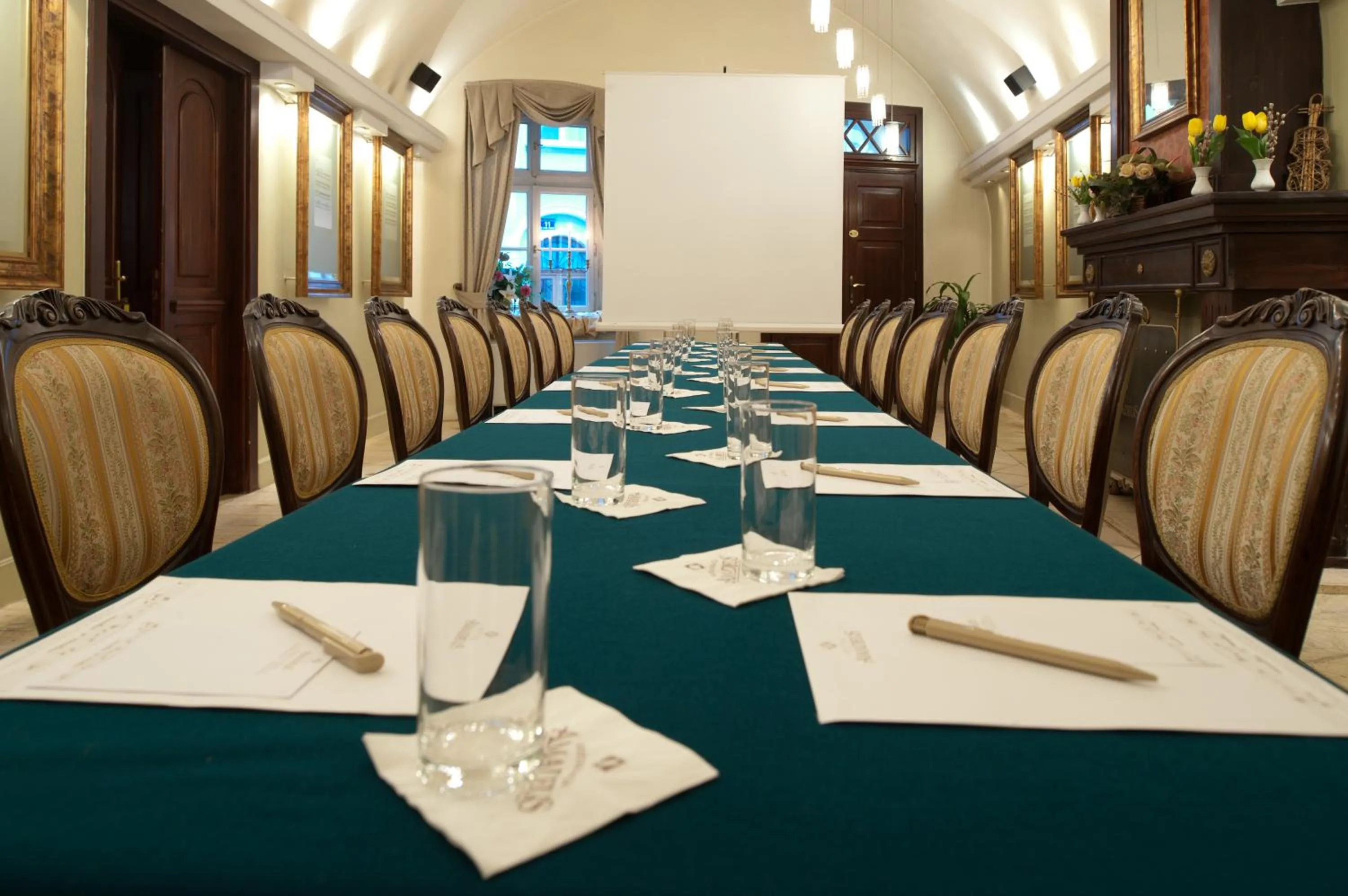 Business facilities in Great Polonia Kraków Old Town