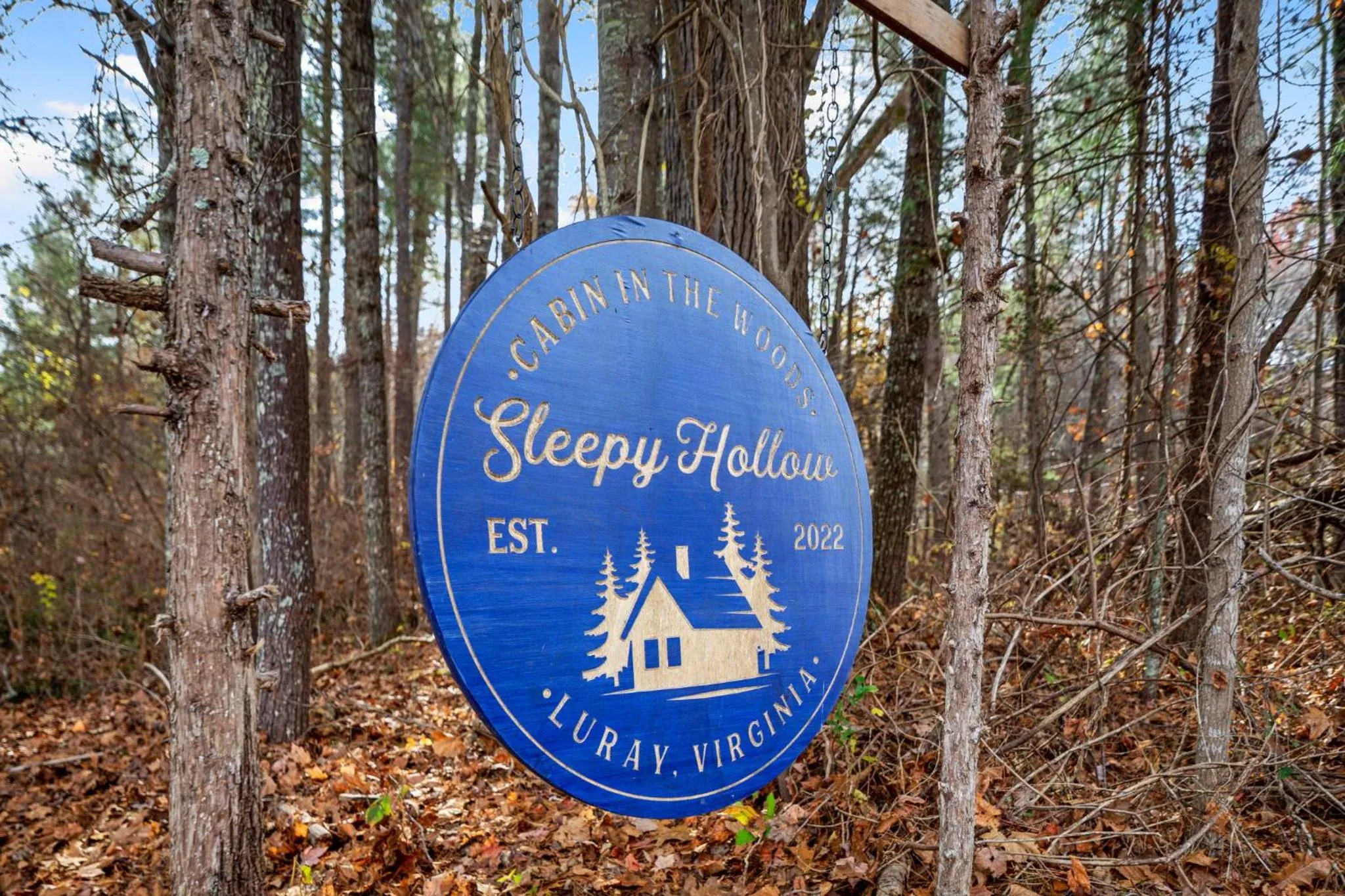 Sleepy Hollow 5BR Cabin - National Park 7 Min, Hot Tub, Fire Pit, Sleeps 12