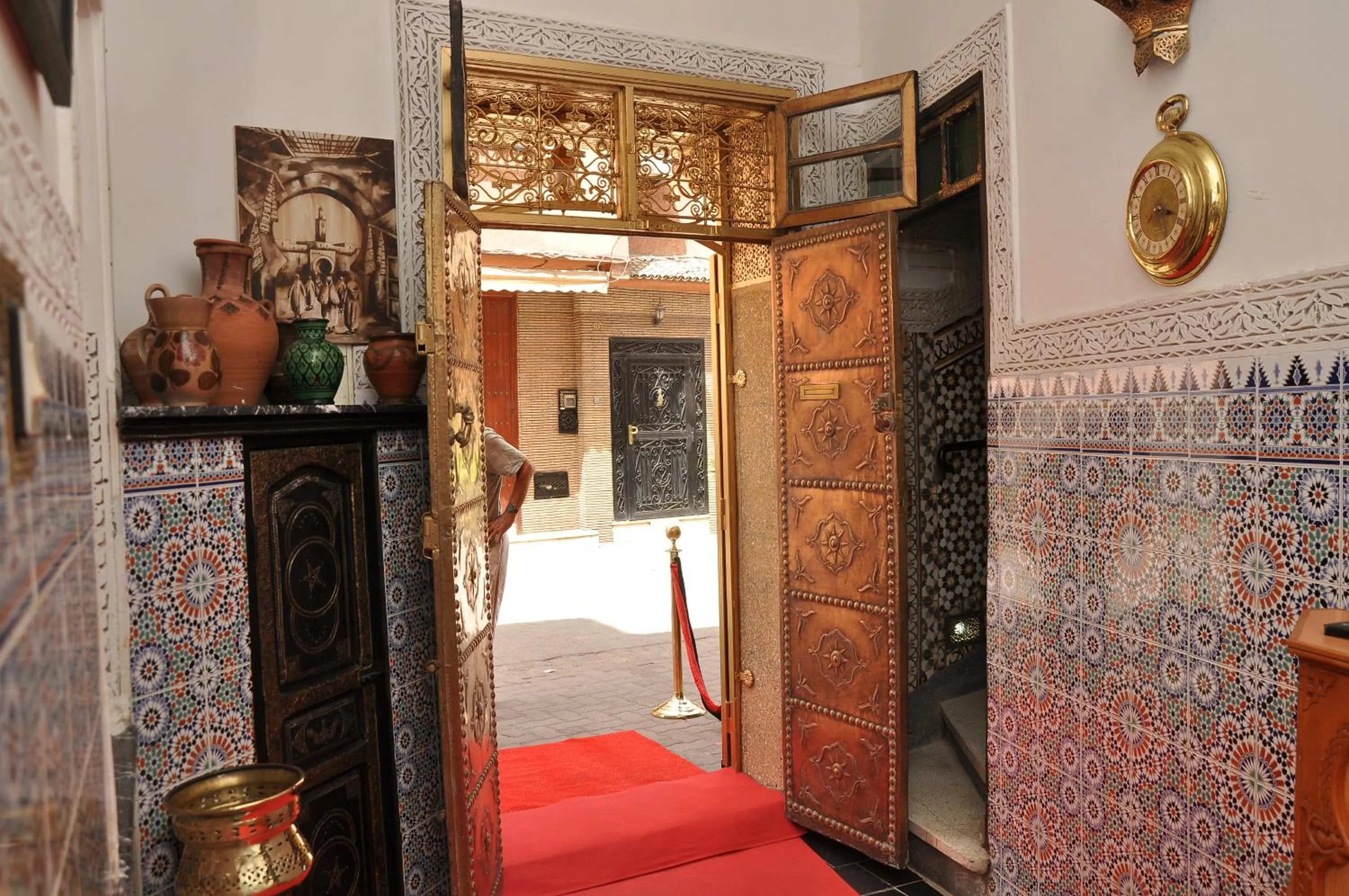 Lobby or reception in Riad La Porte d'Or & SPA