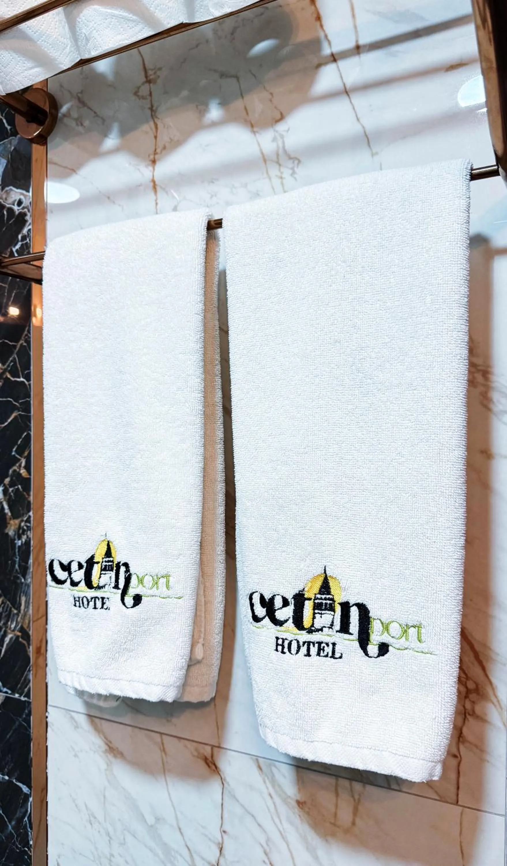 Text overlay in Cetin Port Hotel