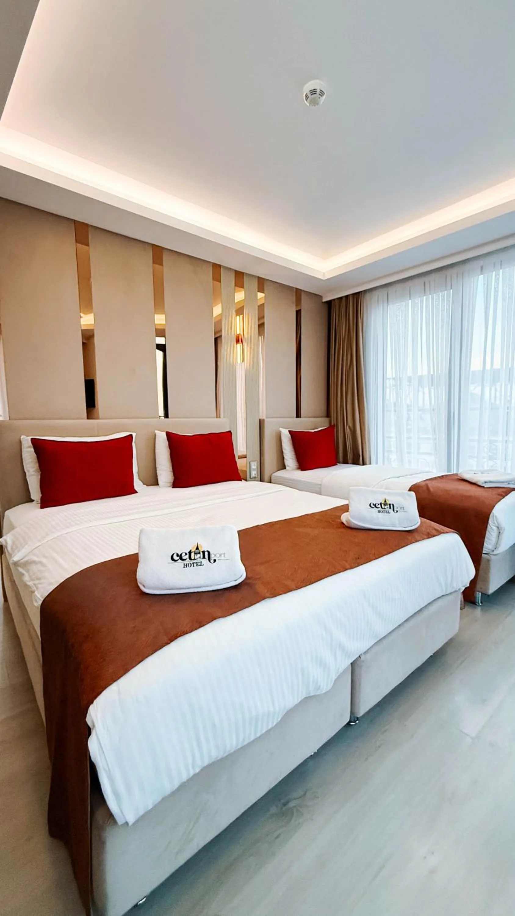 Bed in Cetin Port Hotel