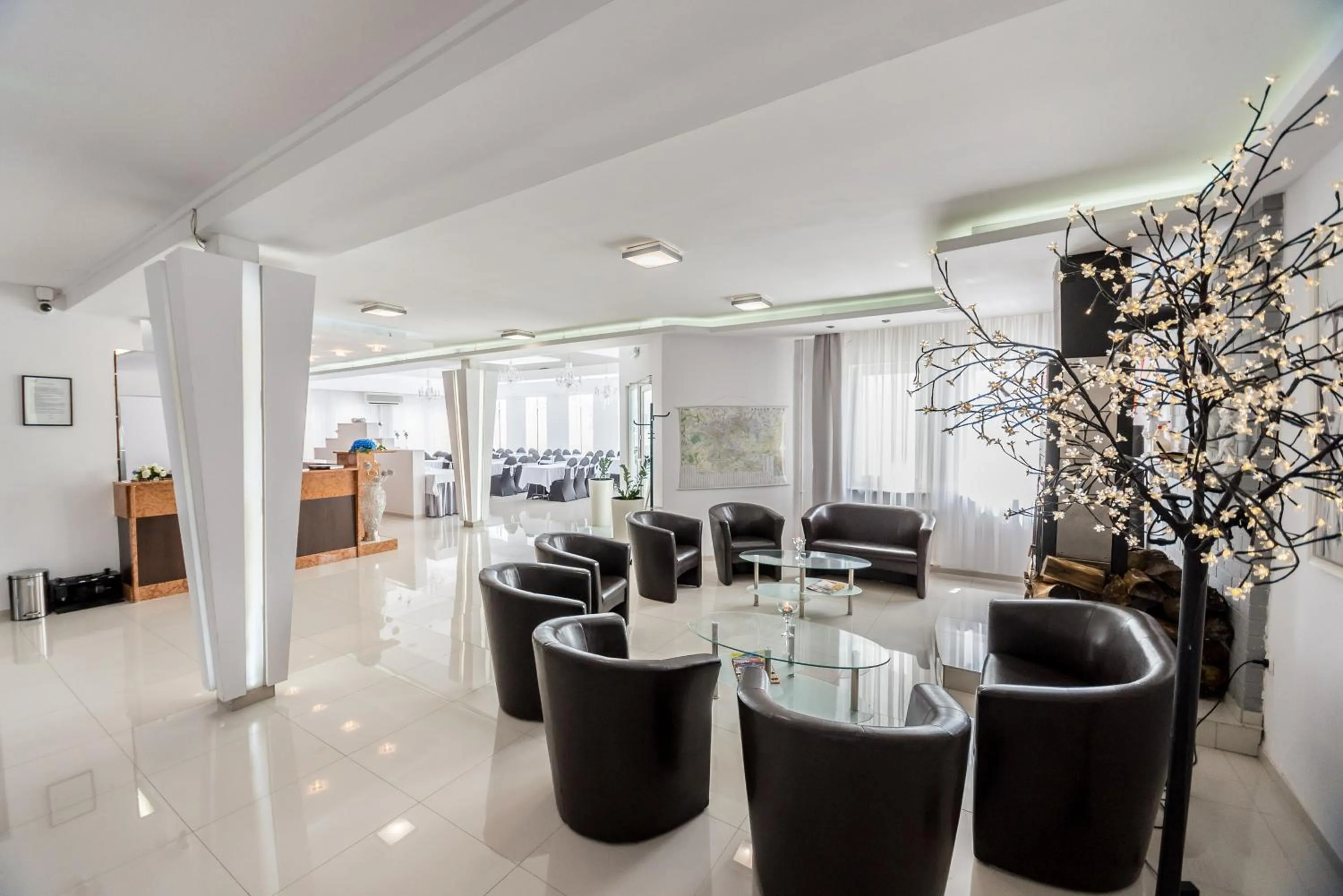 Lobby or reception in Hotel Junior - jesteśmy w trakcie modernizacji