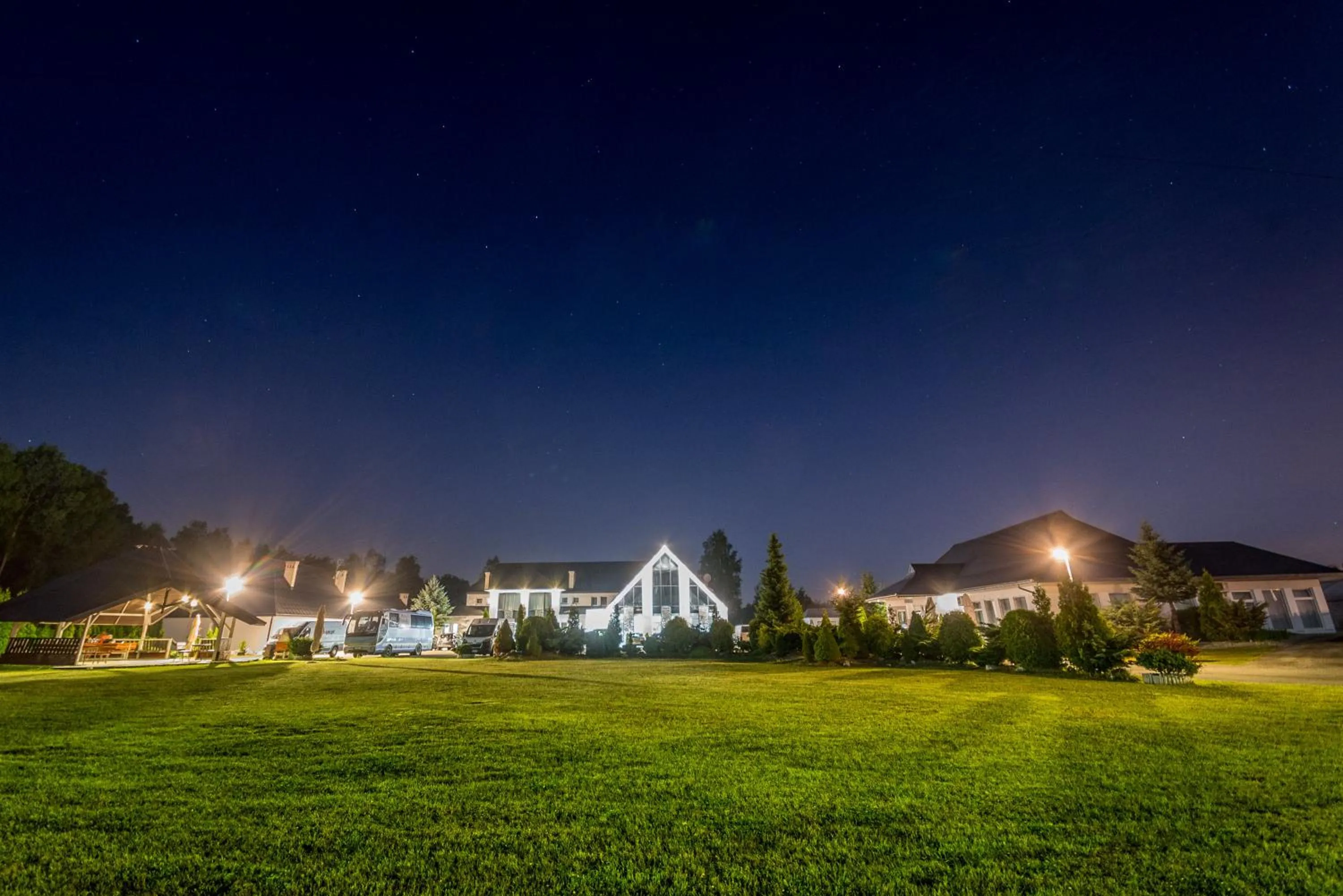 Facade/entrance in Hotel Junior - jesteśmy w trakcie modernizacji