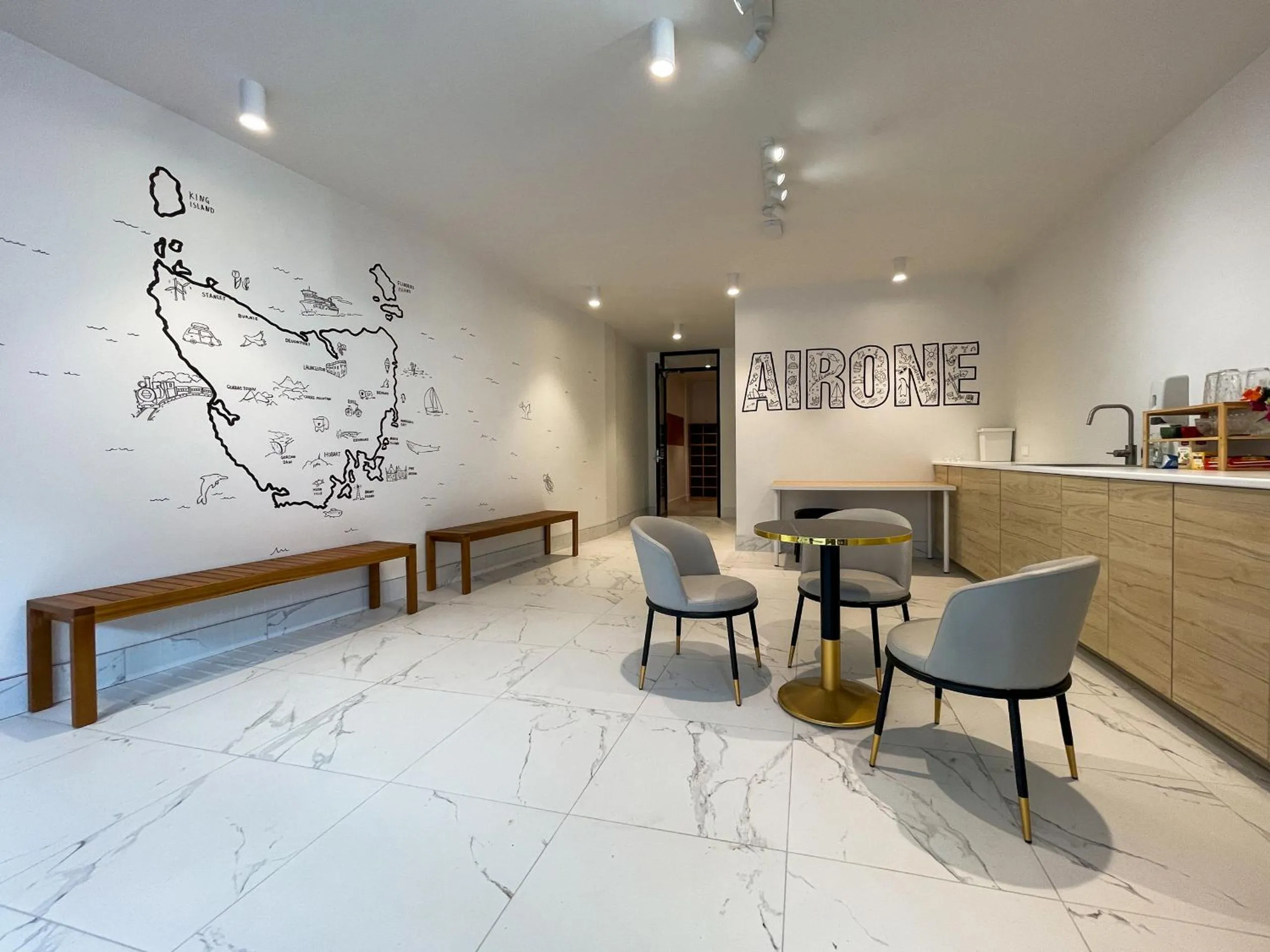 Seating area in Airone Capsule Hotel