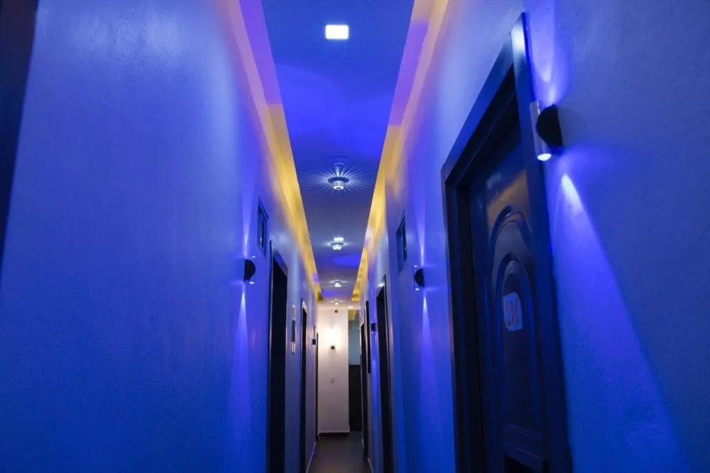 Facade/entrance in Hotel Reloj