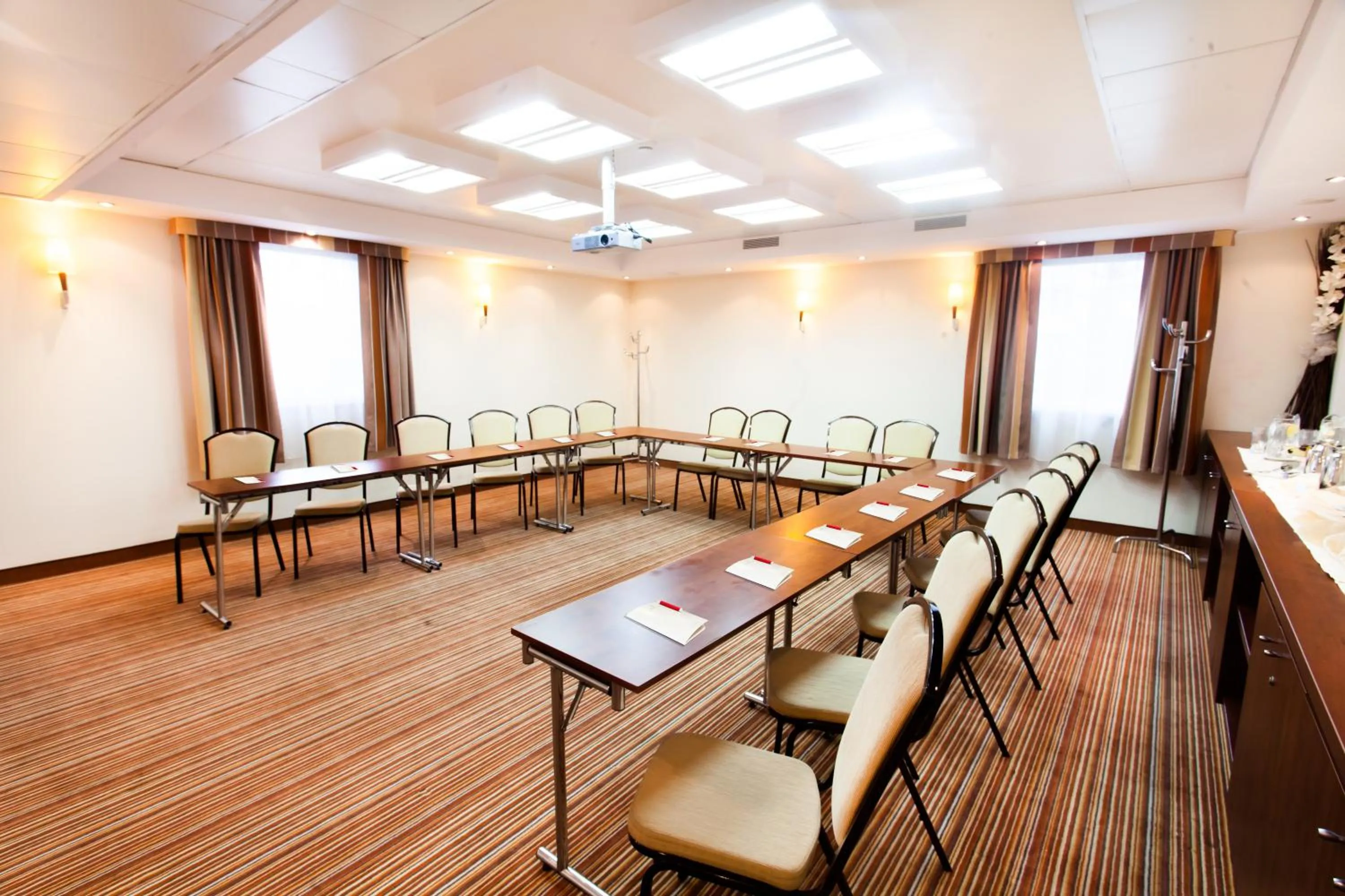 Business facilities in Qubus Hotel Gliwice