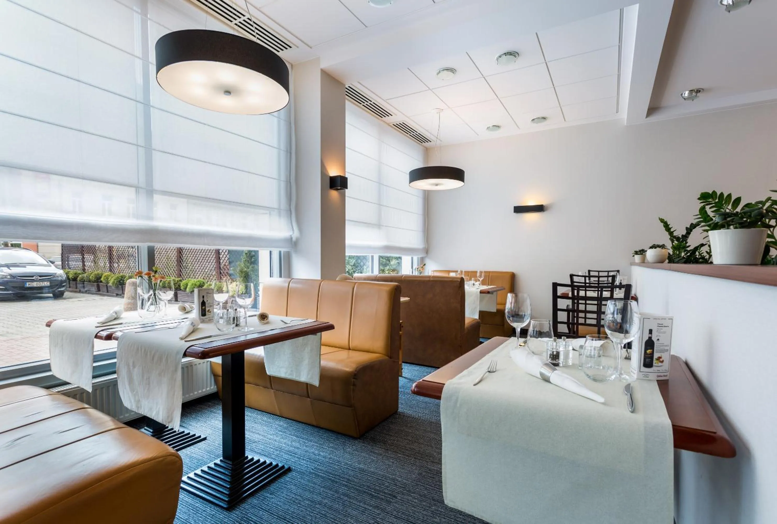 Restaurant/places to eat in Qubus Hotel Gliwice