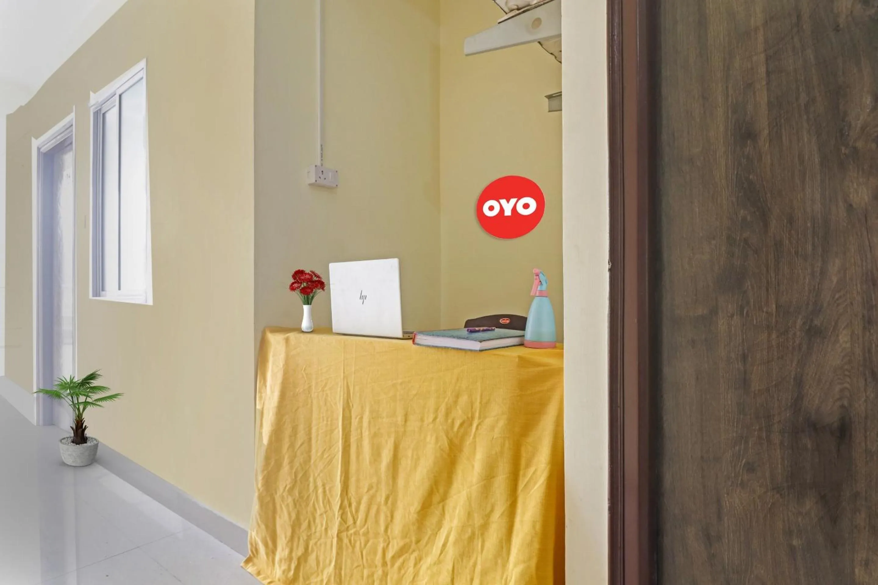 Lobby or reception in Super Hotel O Dk Reddy Square