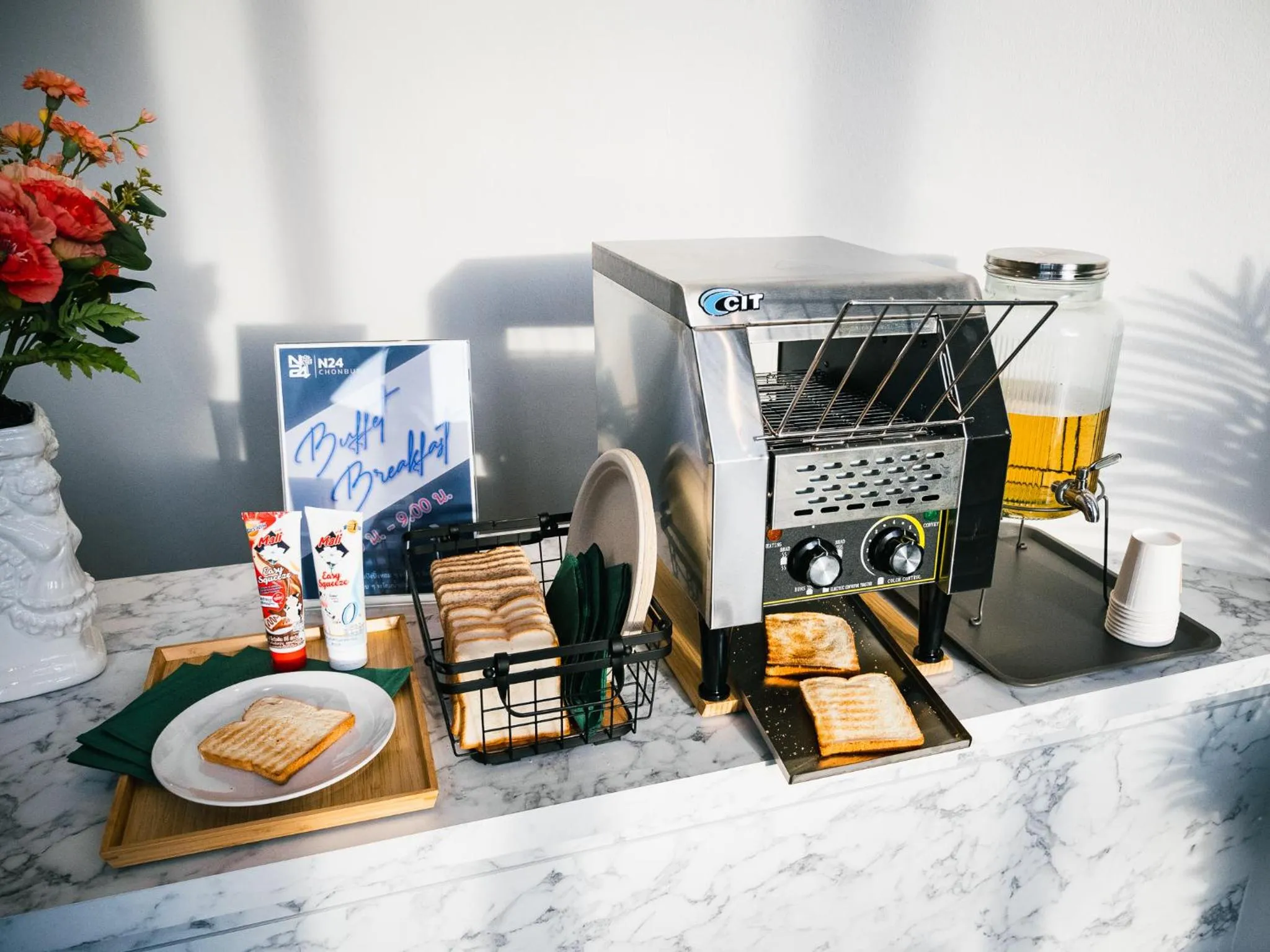 Coffee/tea facilities in N24 Chonburi