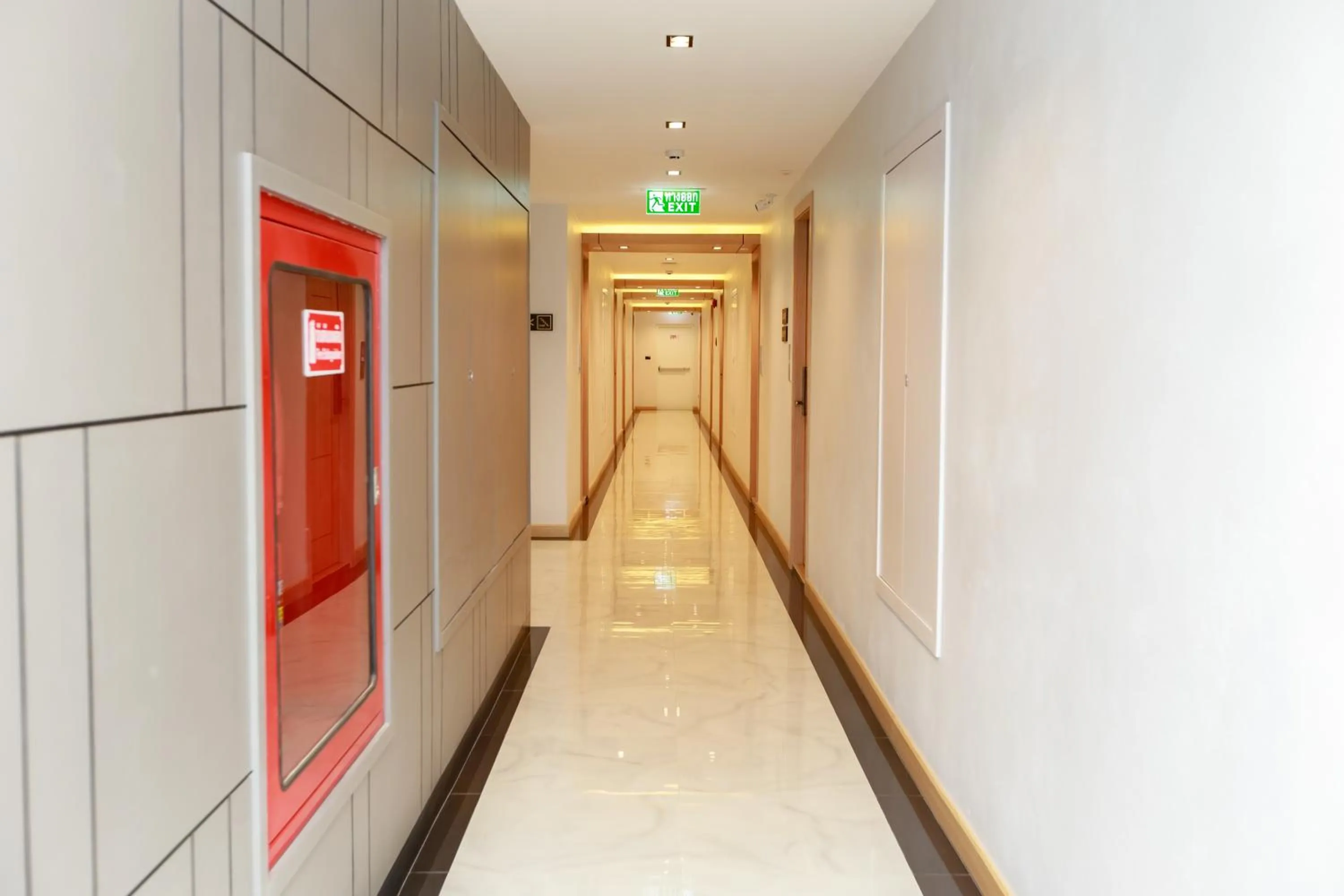 Lobby or reception in Siri Hotel Lumphun