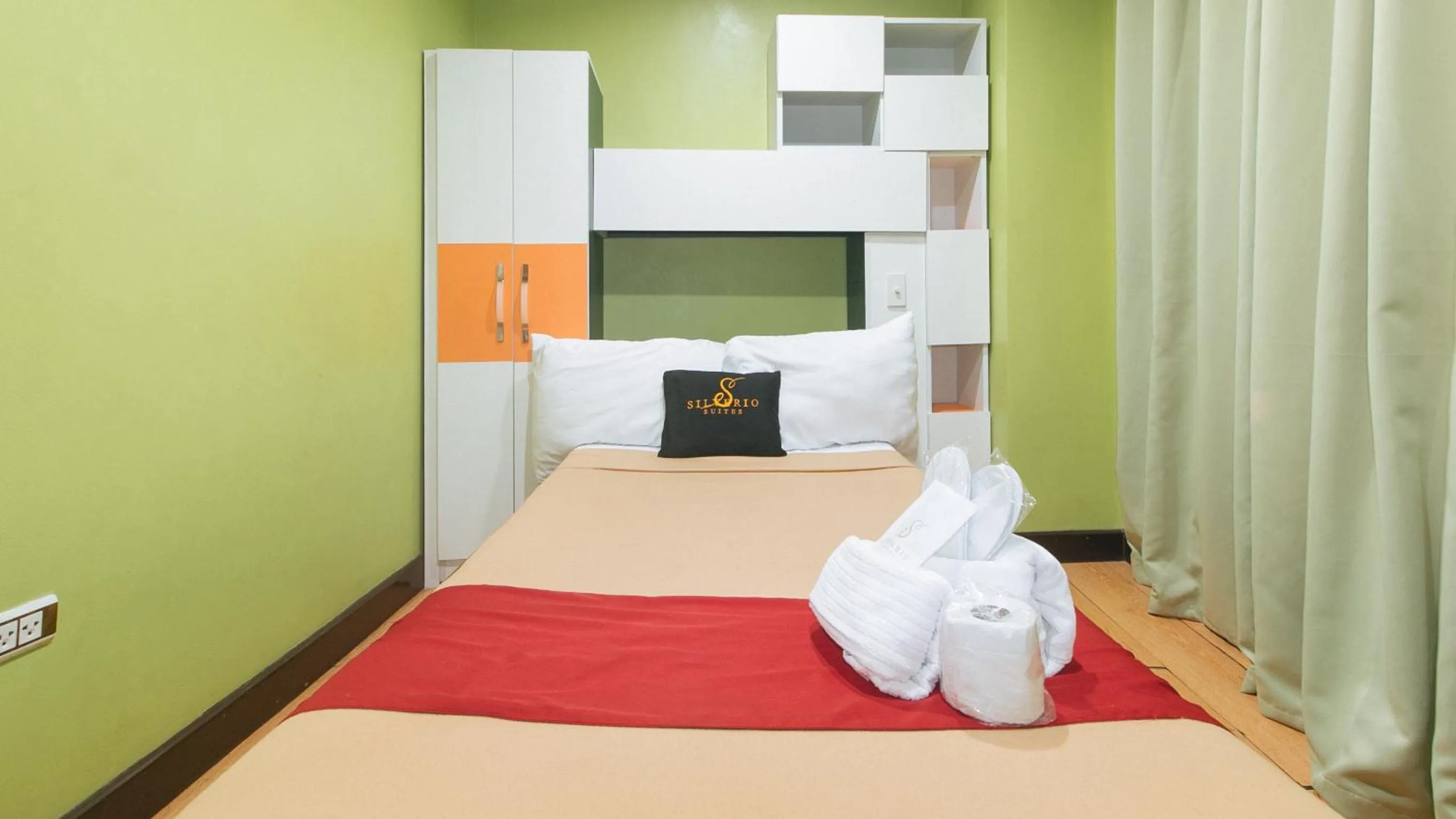 Bedroom, Bed in 153 Silverio Suites Betterliving Paranaque