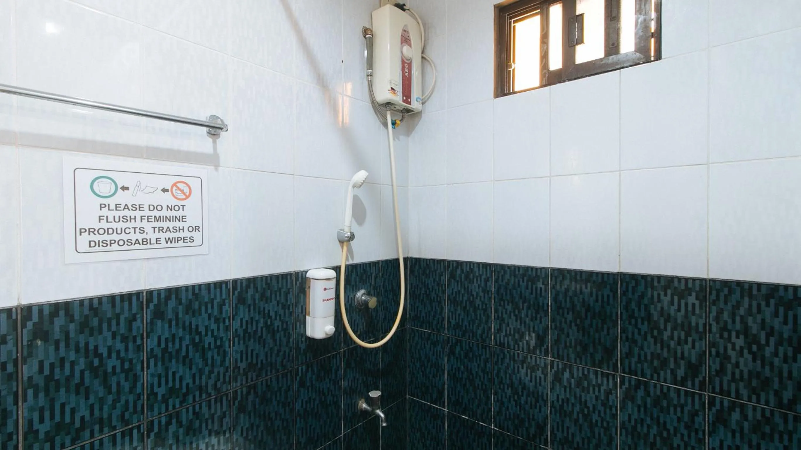 Shower in 153 Silverio Suites Betterliving Paranaque
