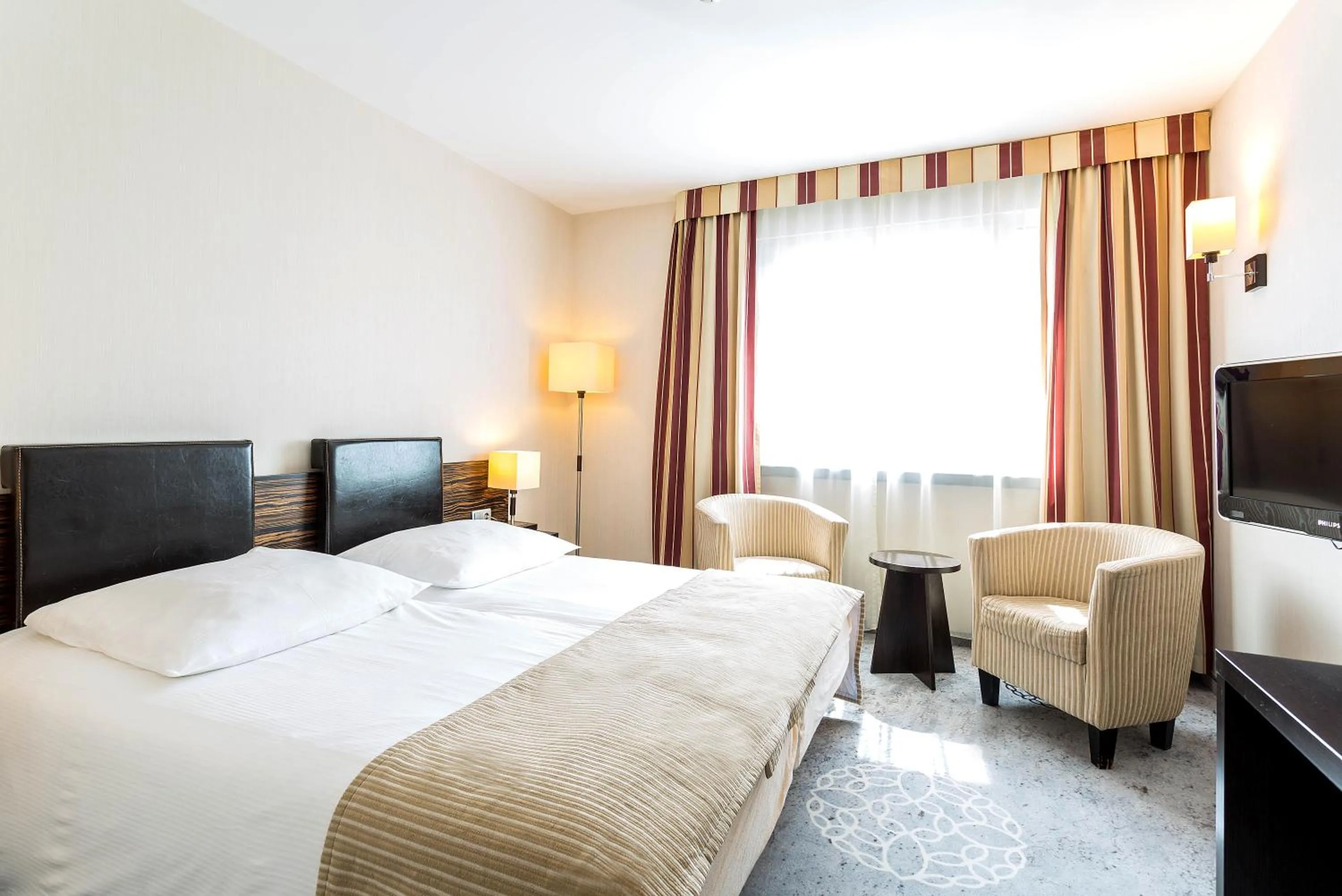 Photo of the whole room, Bed in Qubus Hotel Kielce