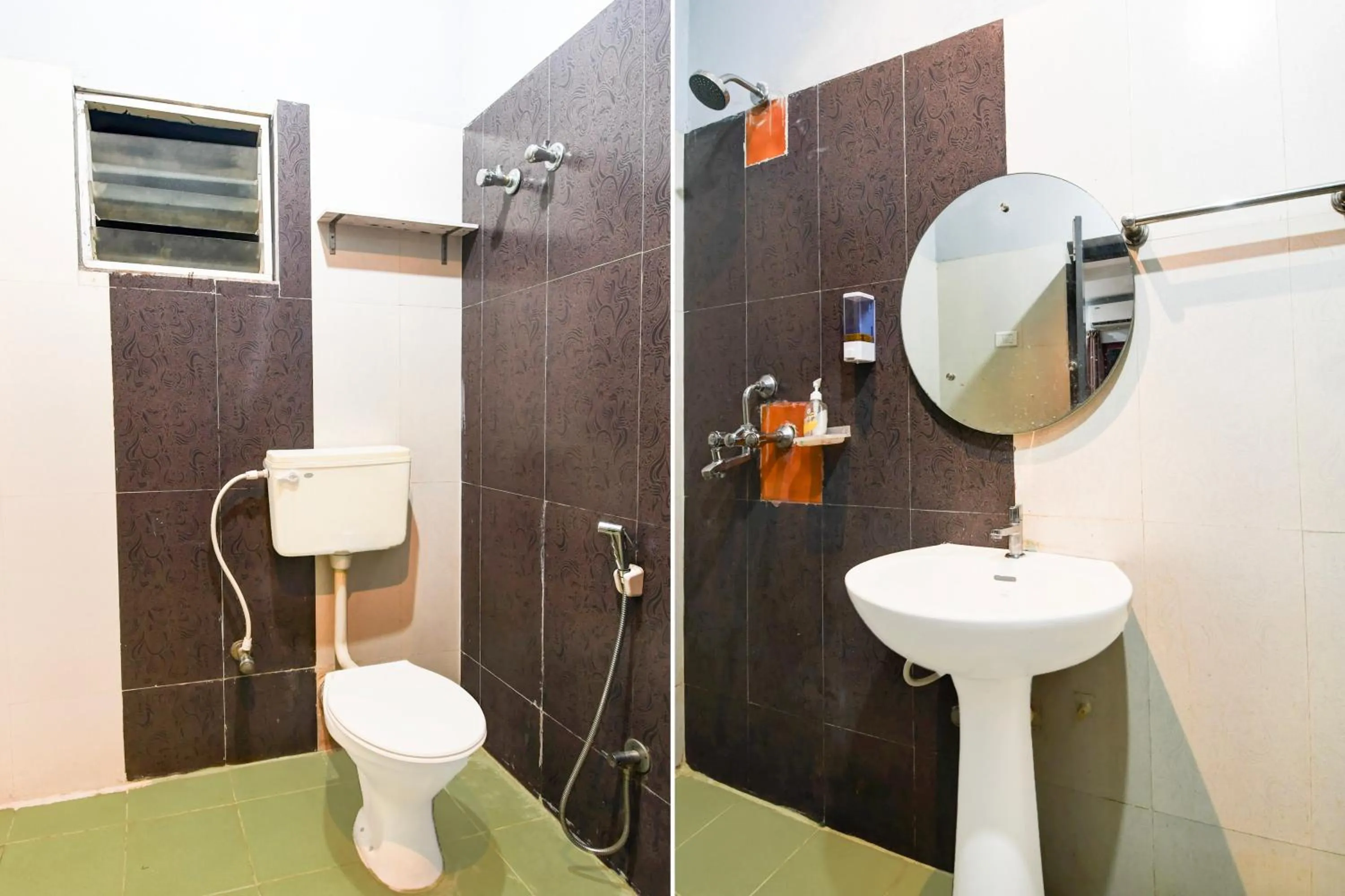 Bathroom in Hotel O Neatflix And Chill