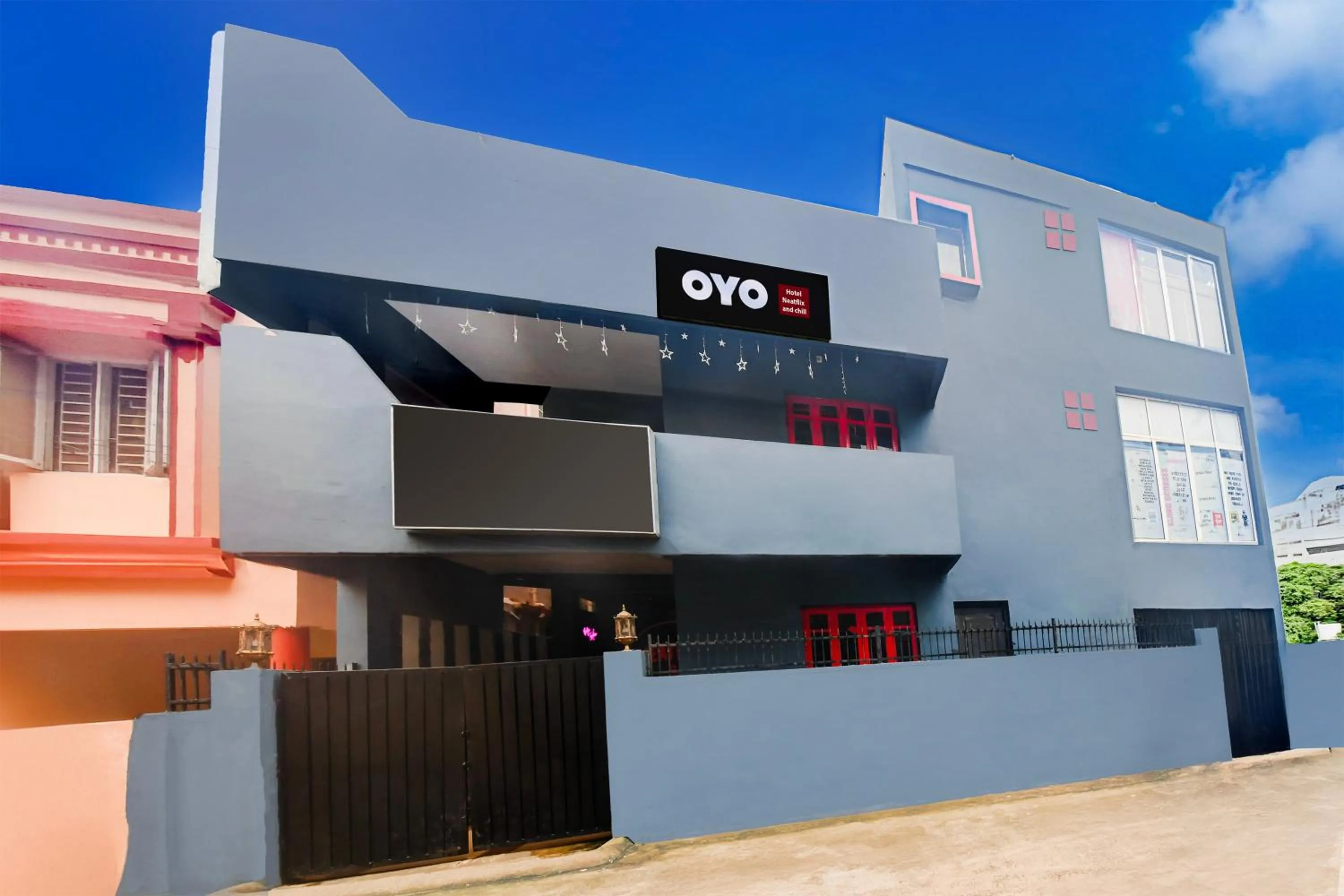 Facade/entrance in Hotel O Neatflix And Chill