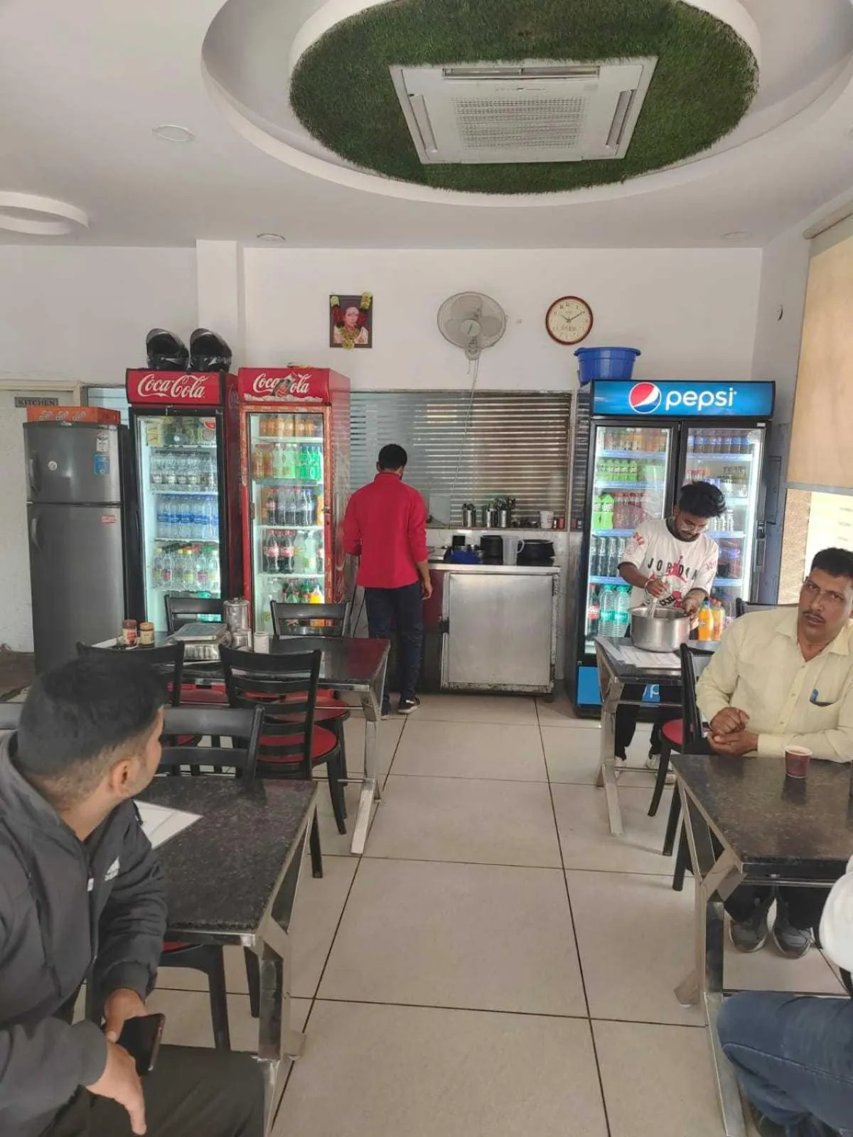 Lobby or reception in Hotel O Food Plaza