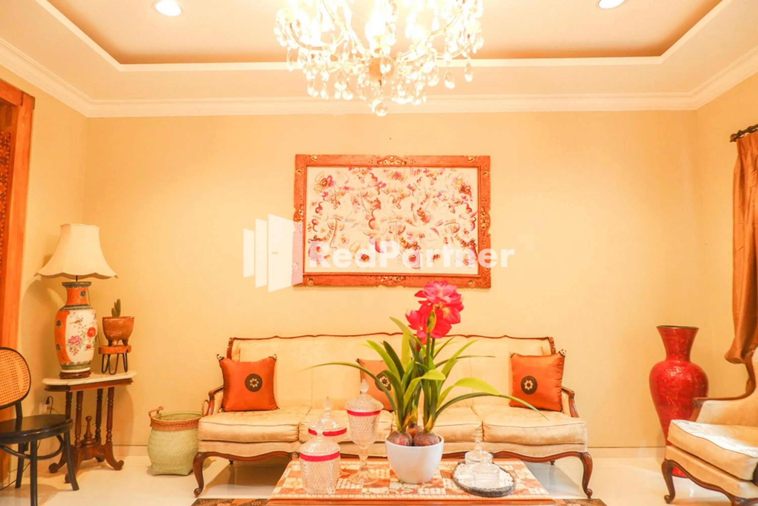 Seating area in Rumah CIA Taman Siswa near Malioboro Yogyakarta Mitra RedDoorz