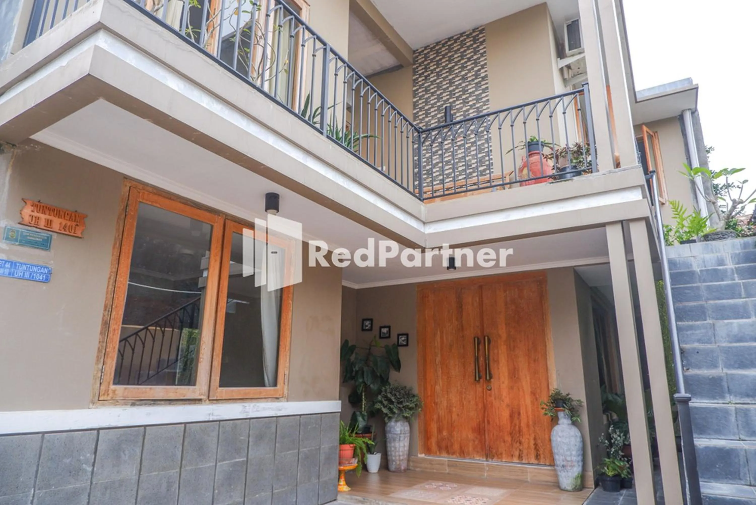 Property logo or sign in Rumah CIA Taman Siswa near Malioboro Yogyakarta Mitra RedDoorz