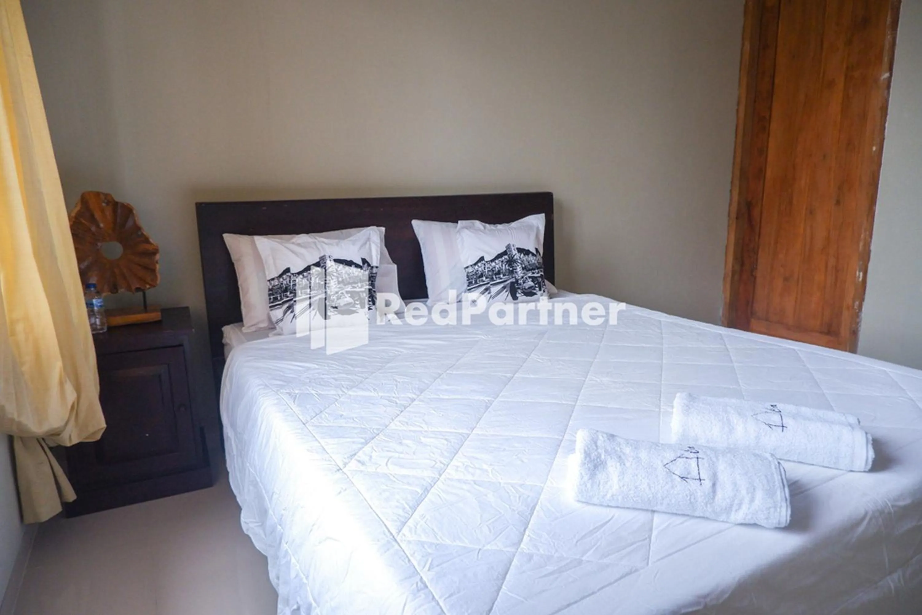 Bedroom, Bed in Rumah CIA Taman Siswa near Malioboro Yogyakarta Mitra RedDoorz