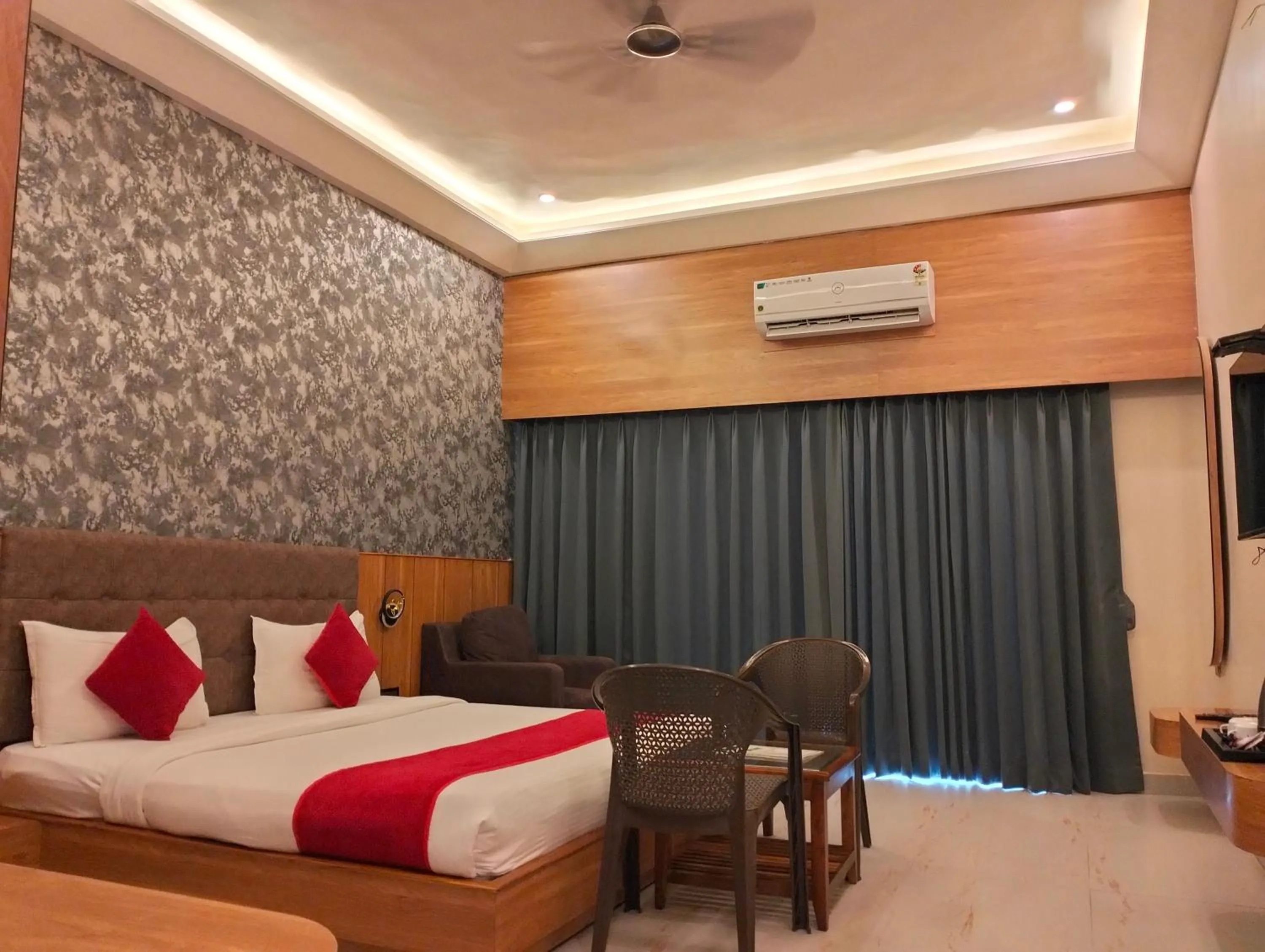 Bed in Nature Retreat Resorts- Life in Nature