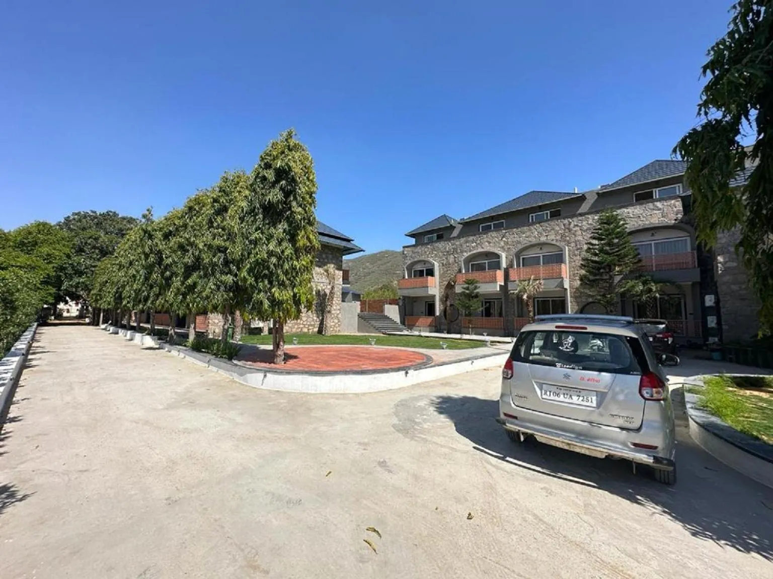 Property building in Nature Retreat Resorts- Life in Nature