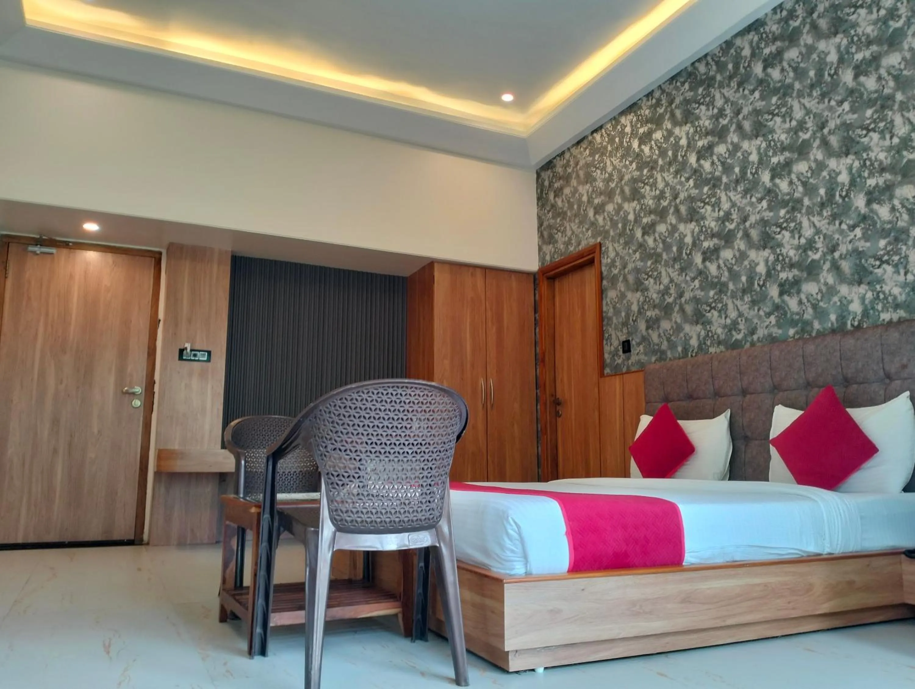 Bed in Nature Retreat Resorts- Life in Nature