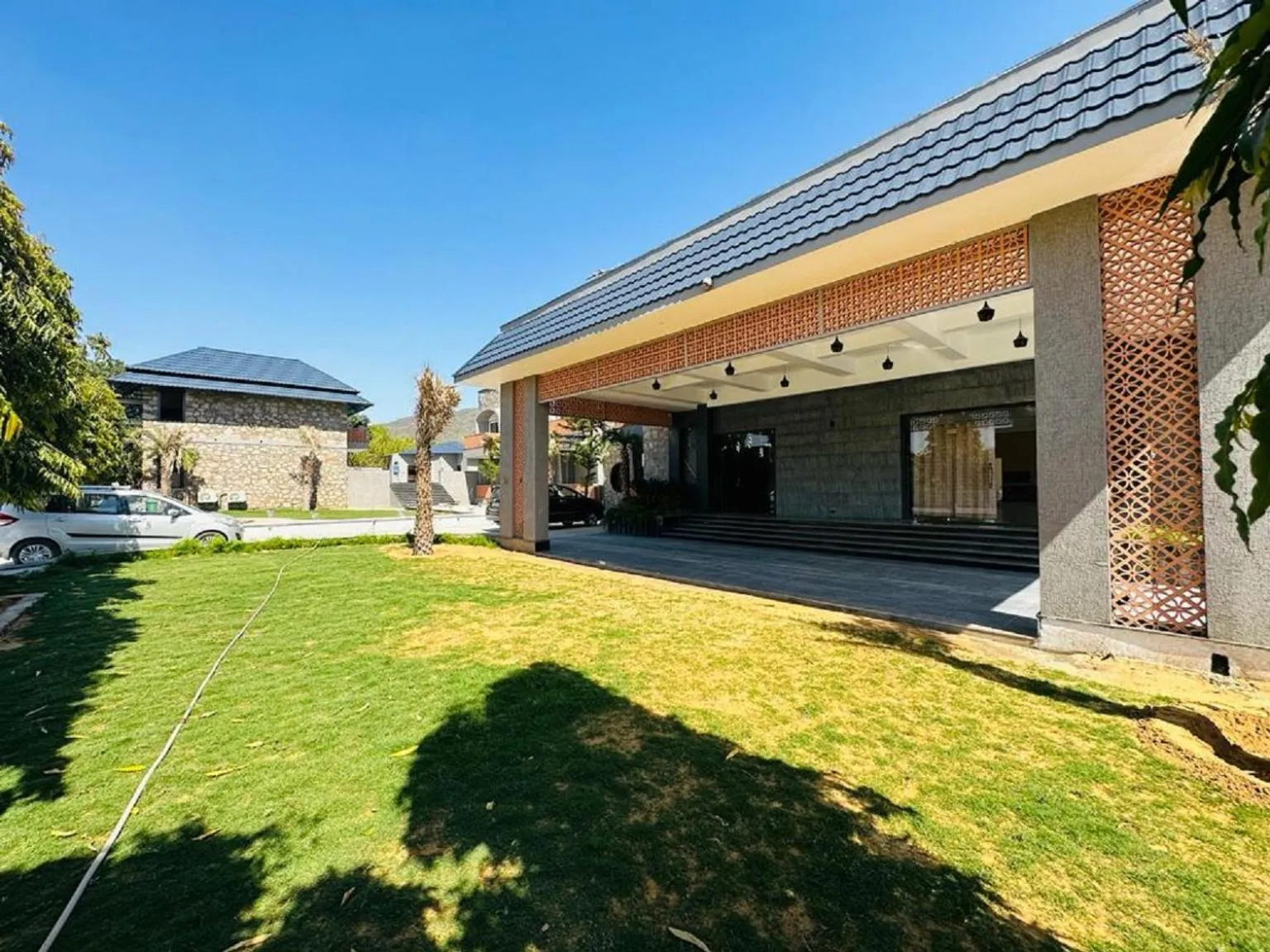 Property building in Nature Retreat Resorts- Life in Nature