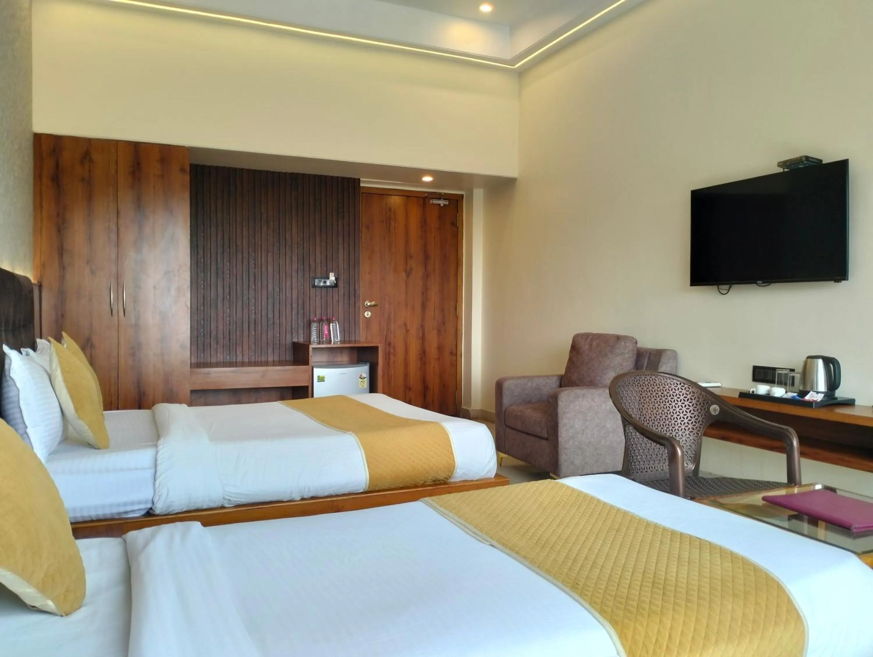 Bed in Nature Retreat Resorts- Life in Nature