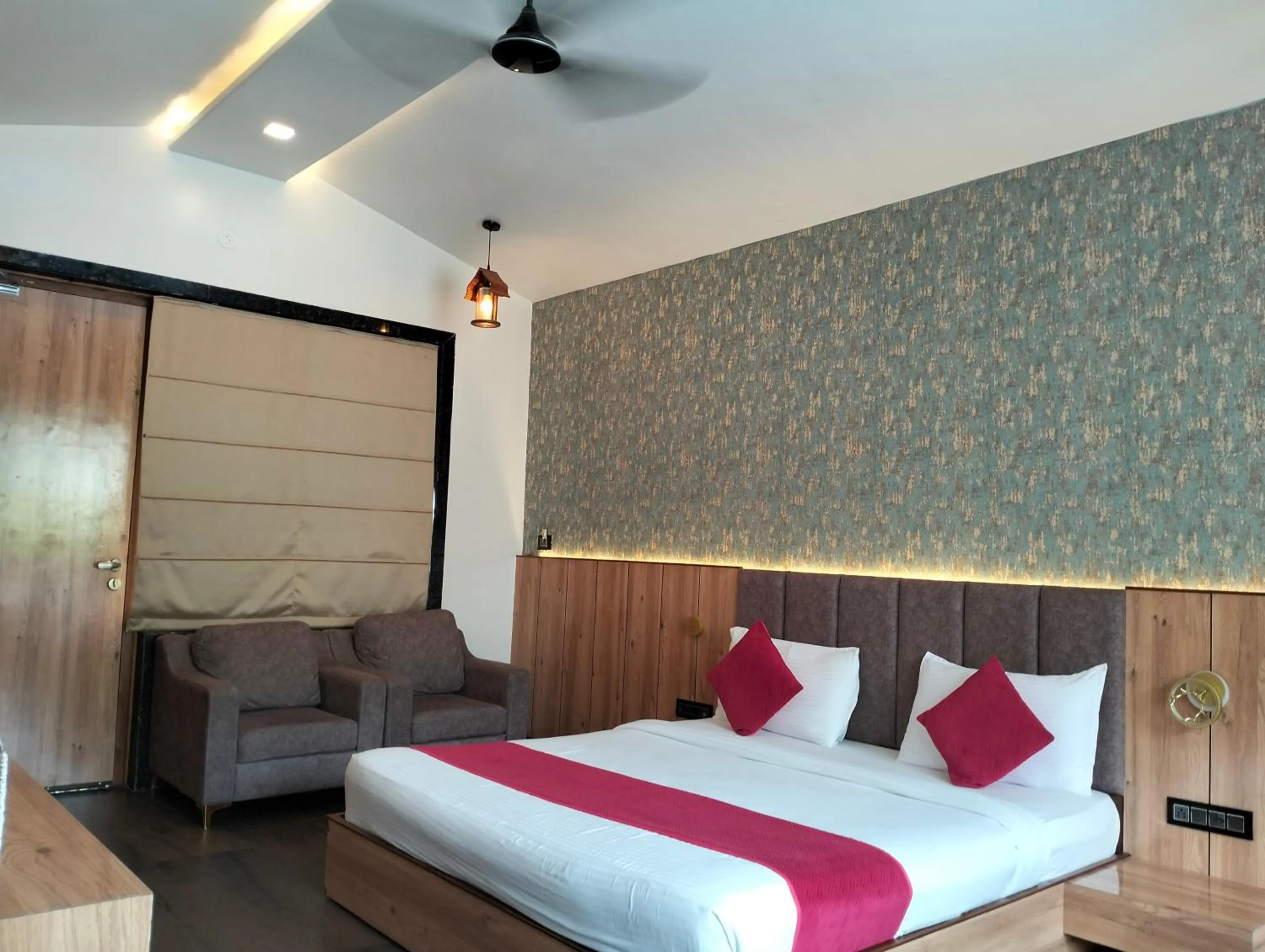 Bed in Nature Retreat Resorts- Life in Nature