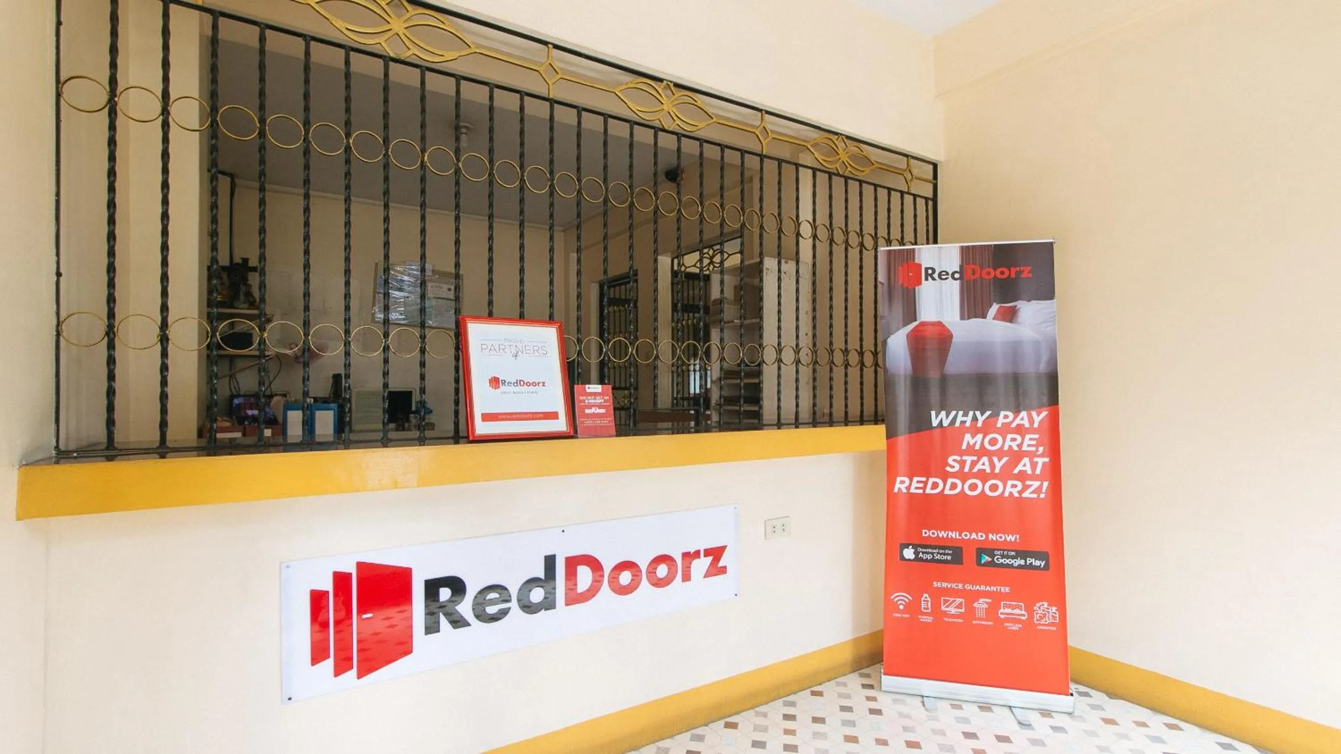 Lobby or reception in RedDoorz @ Golden Victory Hotel Mabalacat Pampanga