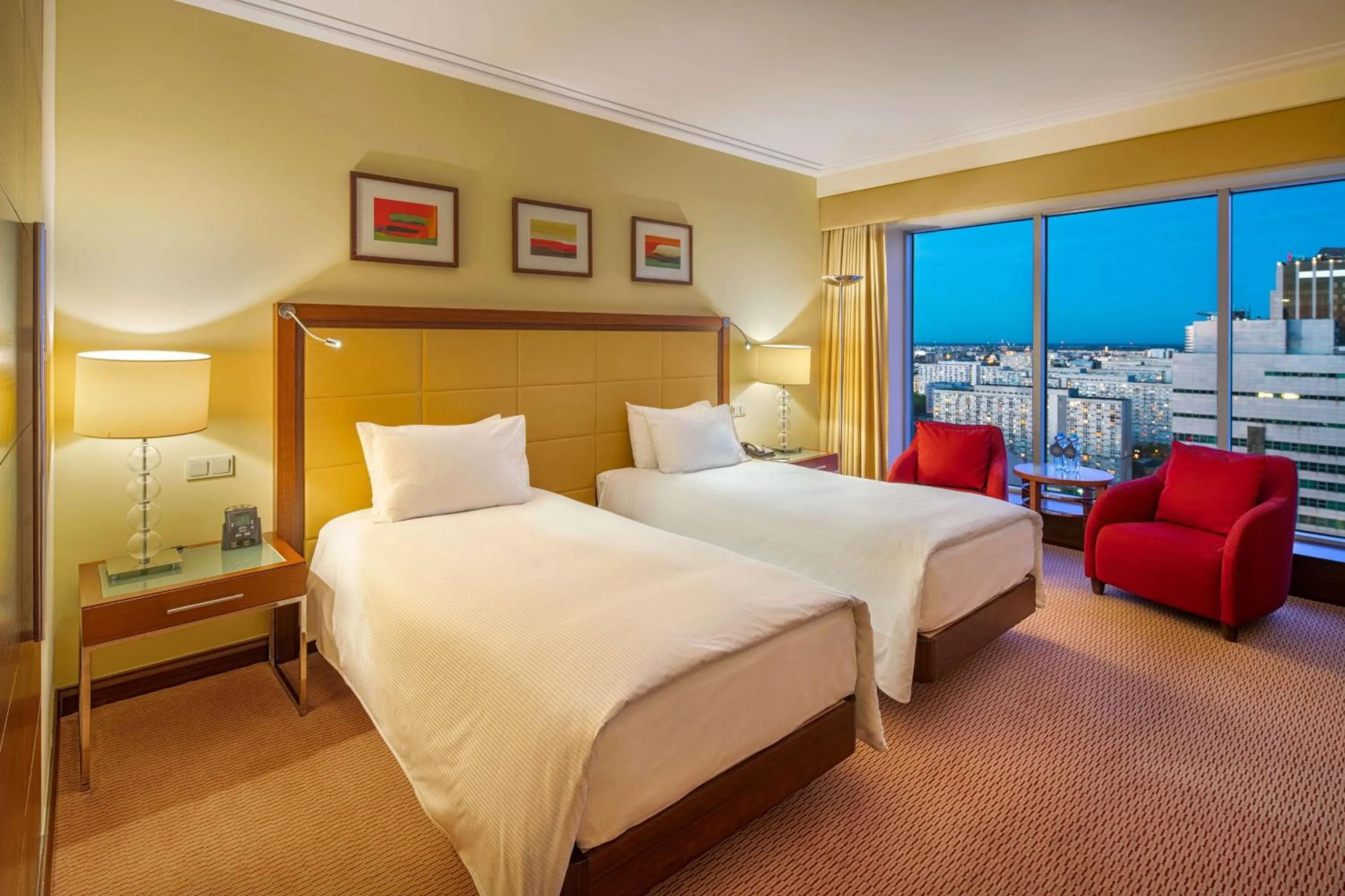 Bed in Hilton Warsaw City Hotel