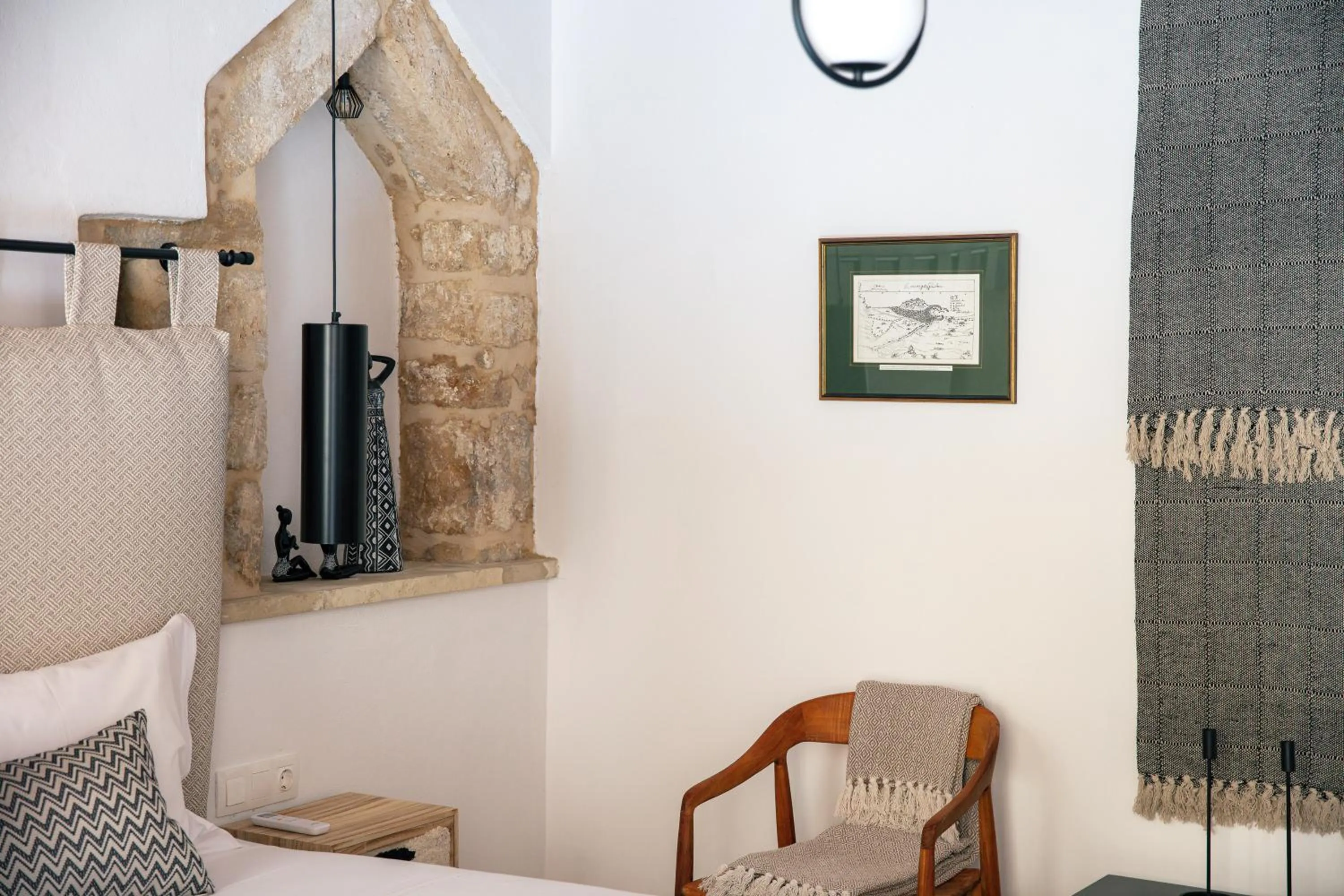 Decorative detail in Gateway Suites