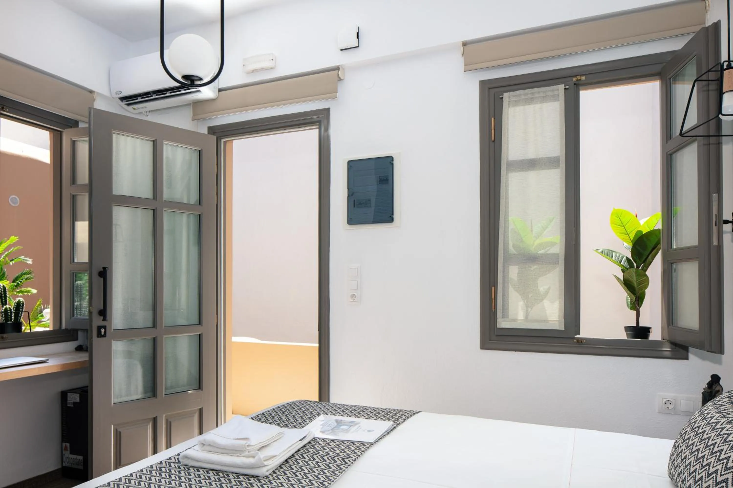 Bed in Gateway Suites