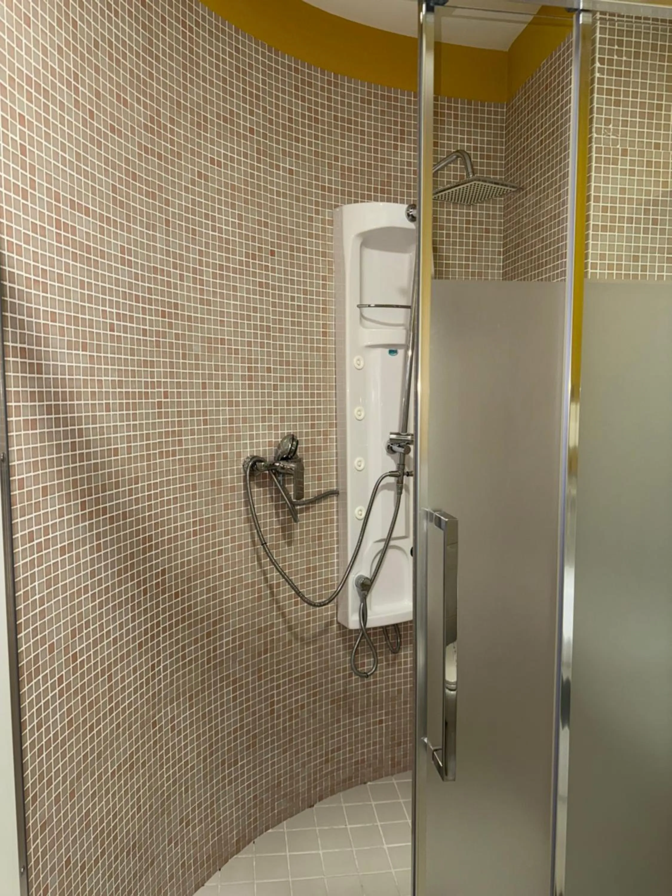 Shower in Hotel Boutique Rosal Oviedo