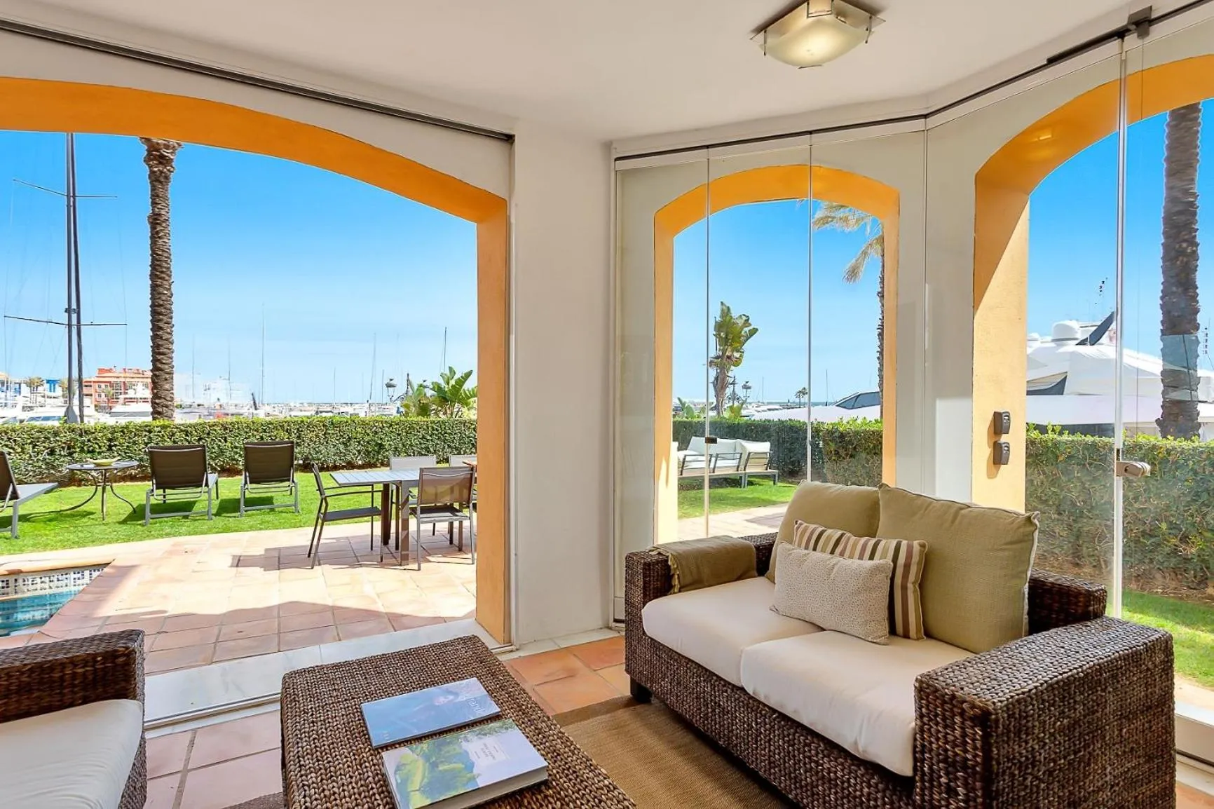 YOLO Spaces - Sotogrande Marina Boutique Apartment