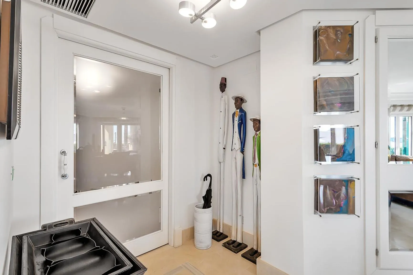 YOLO Spaces - Sotogrande Marina Boutique Apartment