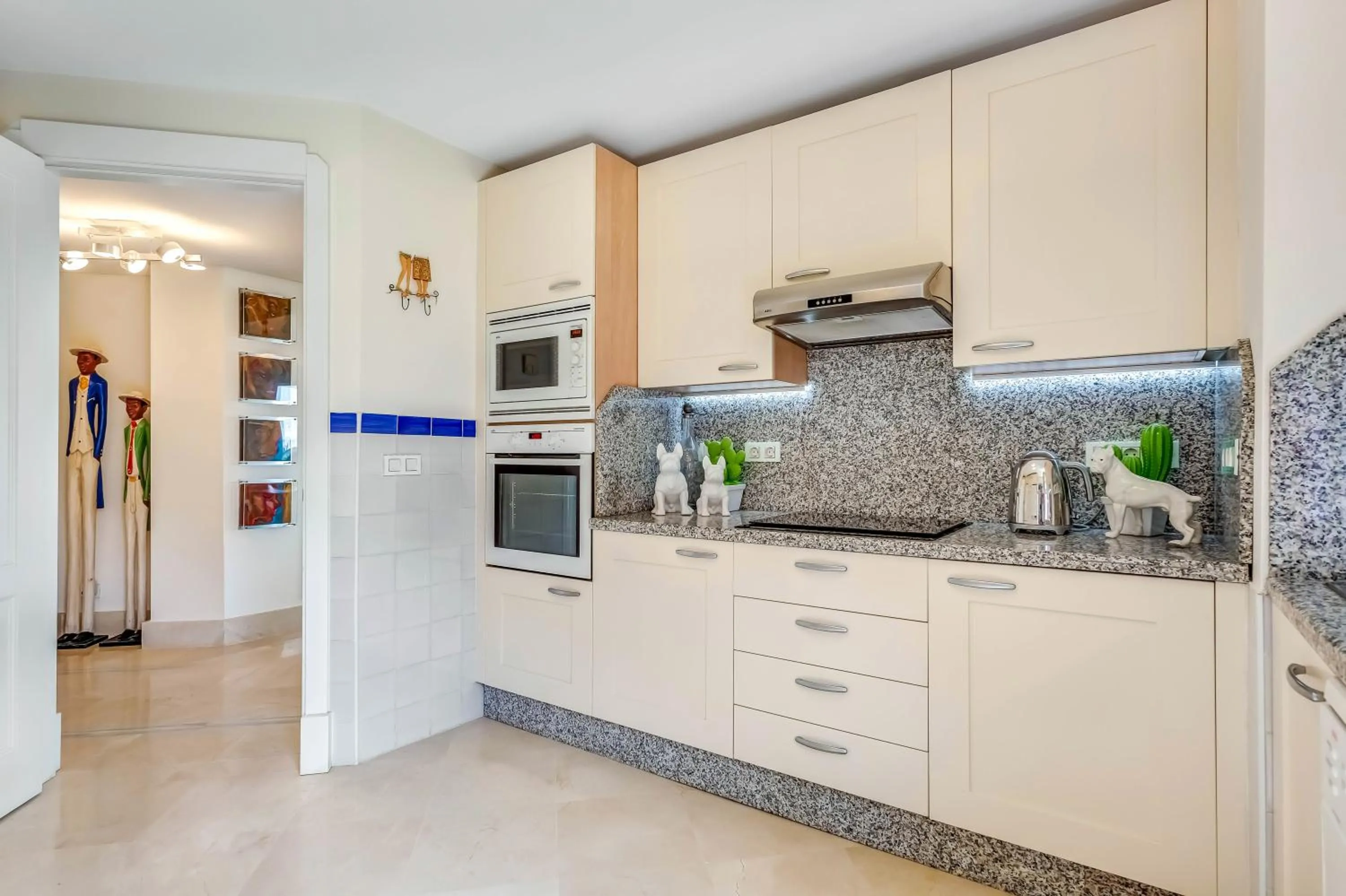 YOLO Spaces - Sotogrande Marina Boutique Apartment