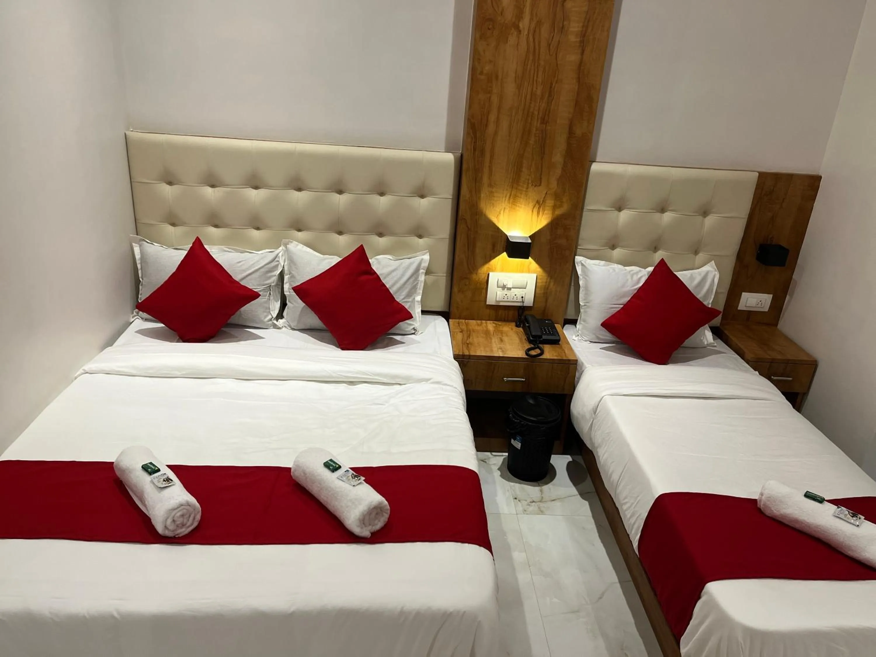 Bed in Hotels Heraa International