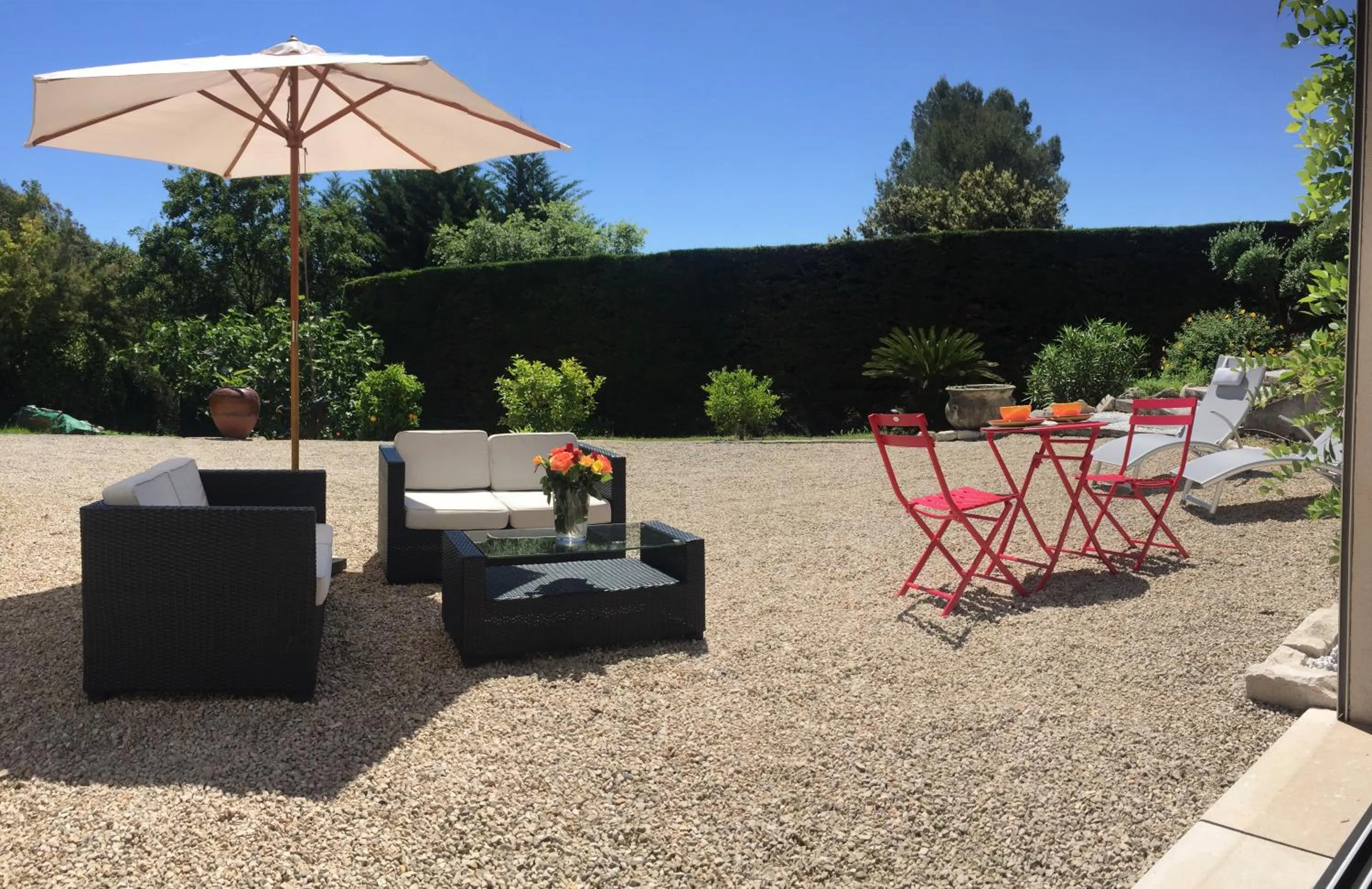 studio 36m2, dans un beau domaine privée au calme.